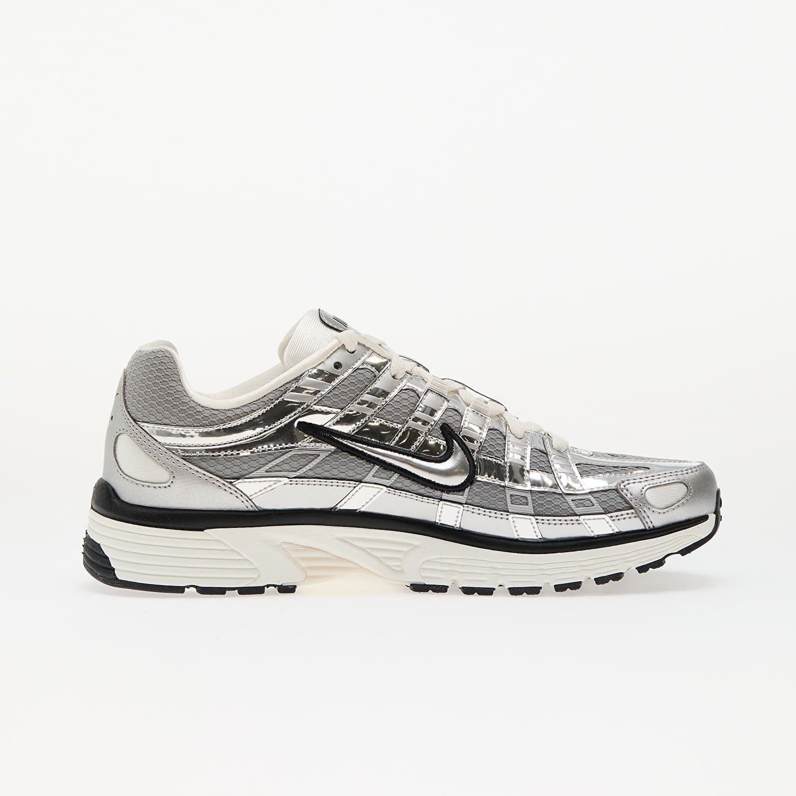 Nike Сникърси P-6000 Metallic Silver/ Metallic Silver-Sail