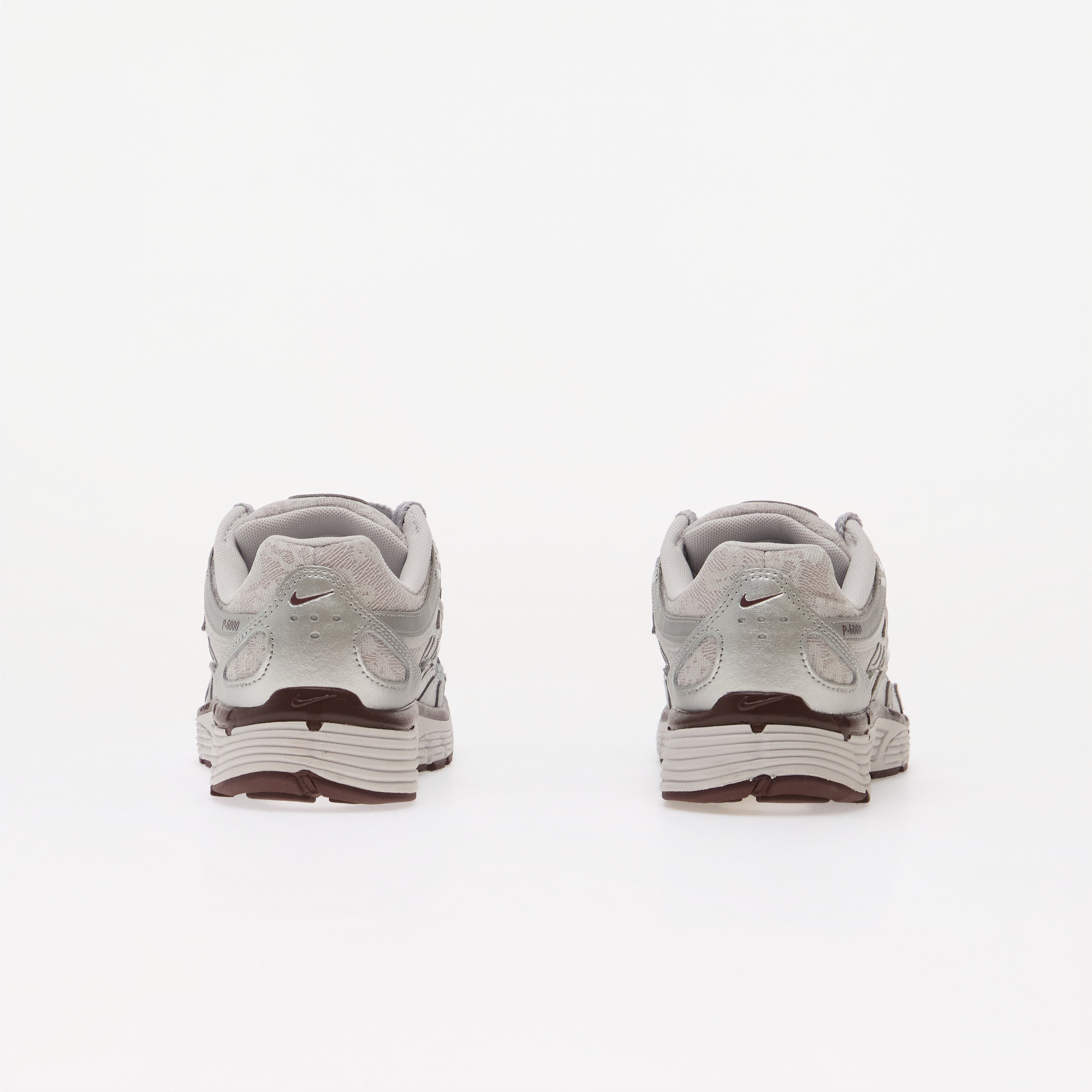 Nike Сникърси P-6000 Vast Grey/ Burgundy Crush-Metallic Silver