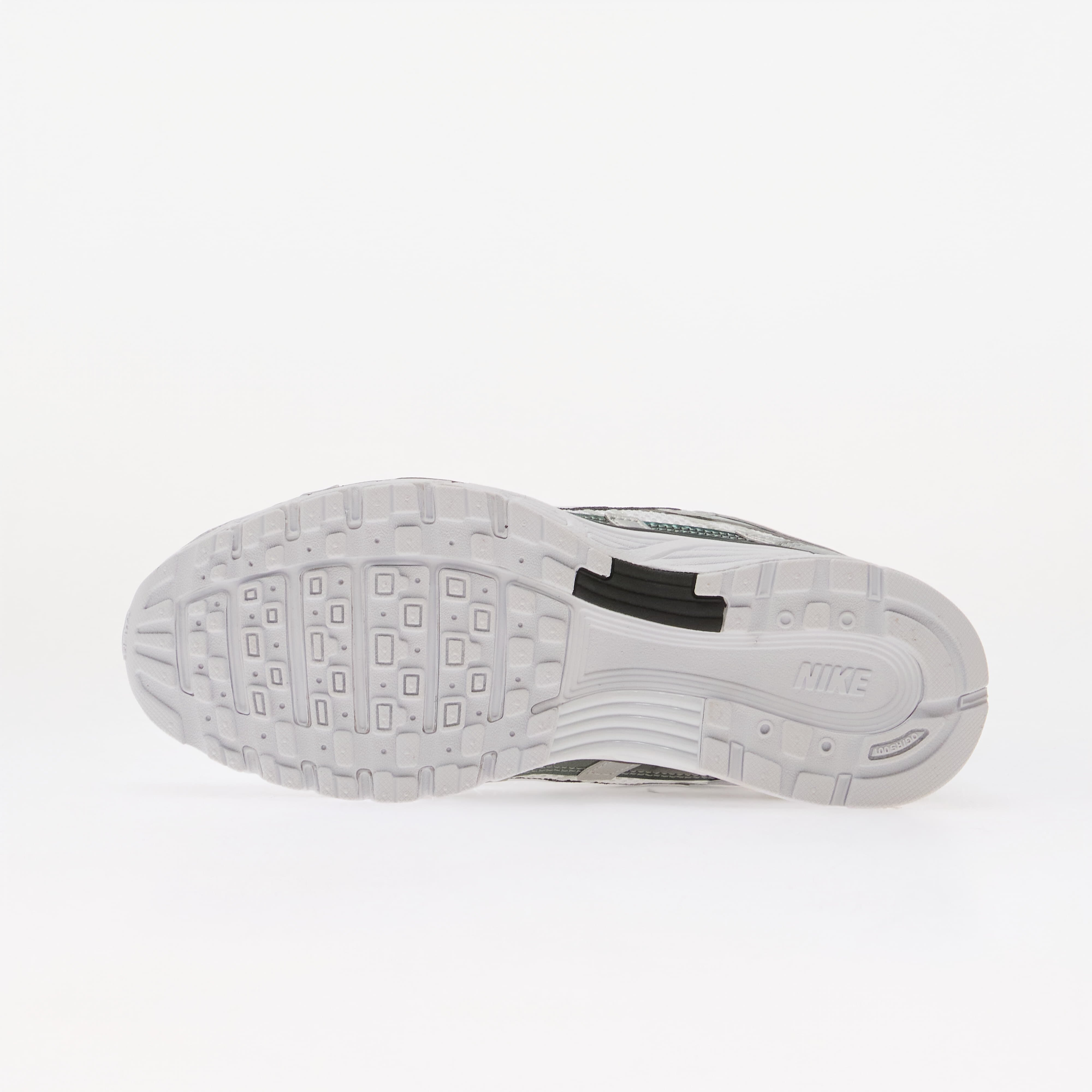 Nike Сникърси P-6000 White/ White-Off White-Dk Smoke Grey