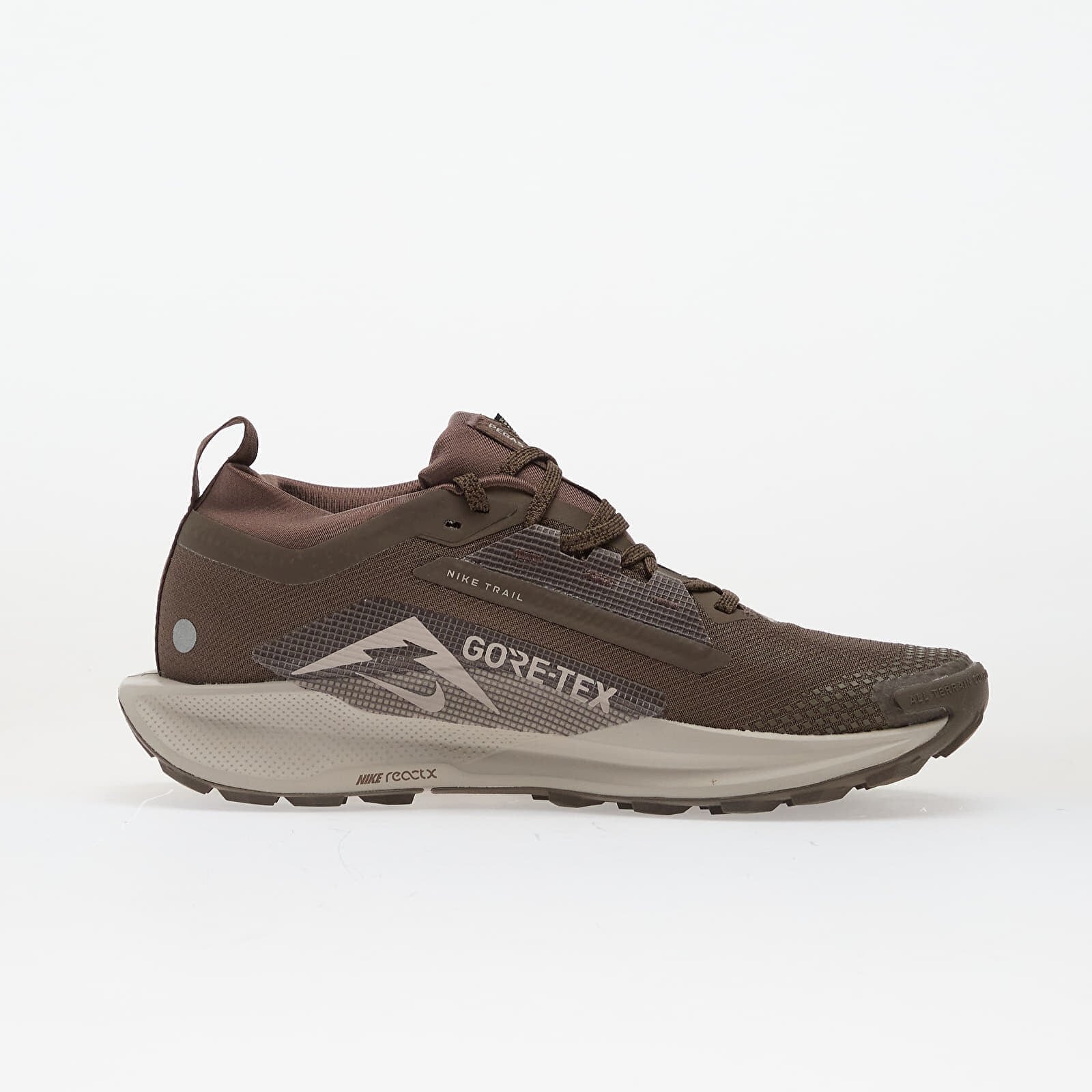 Nike Сникърси Pegasus Trail 5 Gore-Tex Ironstone/ College Grey-Velvet Brown
