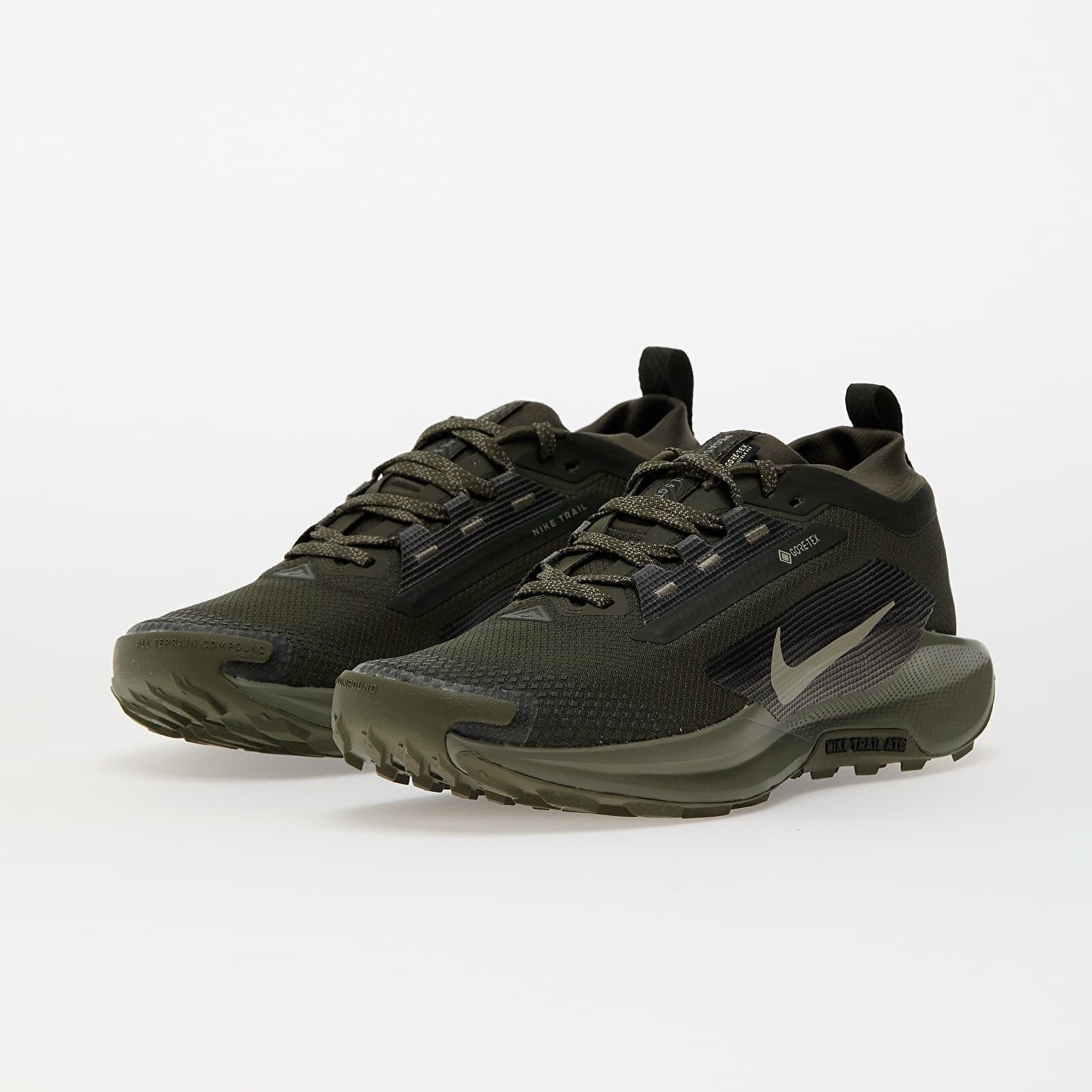 Nike Сникърси Reactx Pegasus Trail 5 Gtx Sp Sequoia/ Medium Olive-Cargo Khaki-Light Army