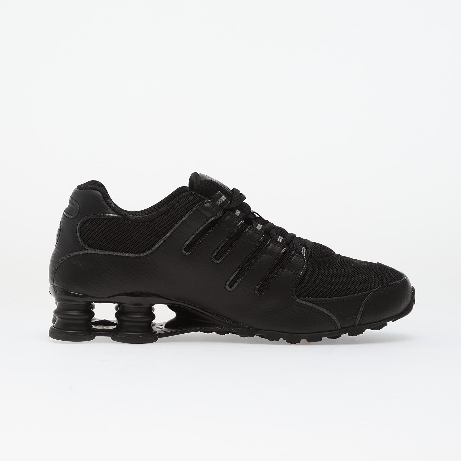 Nike Сникърси Shox Nz Black/ Black-Black