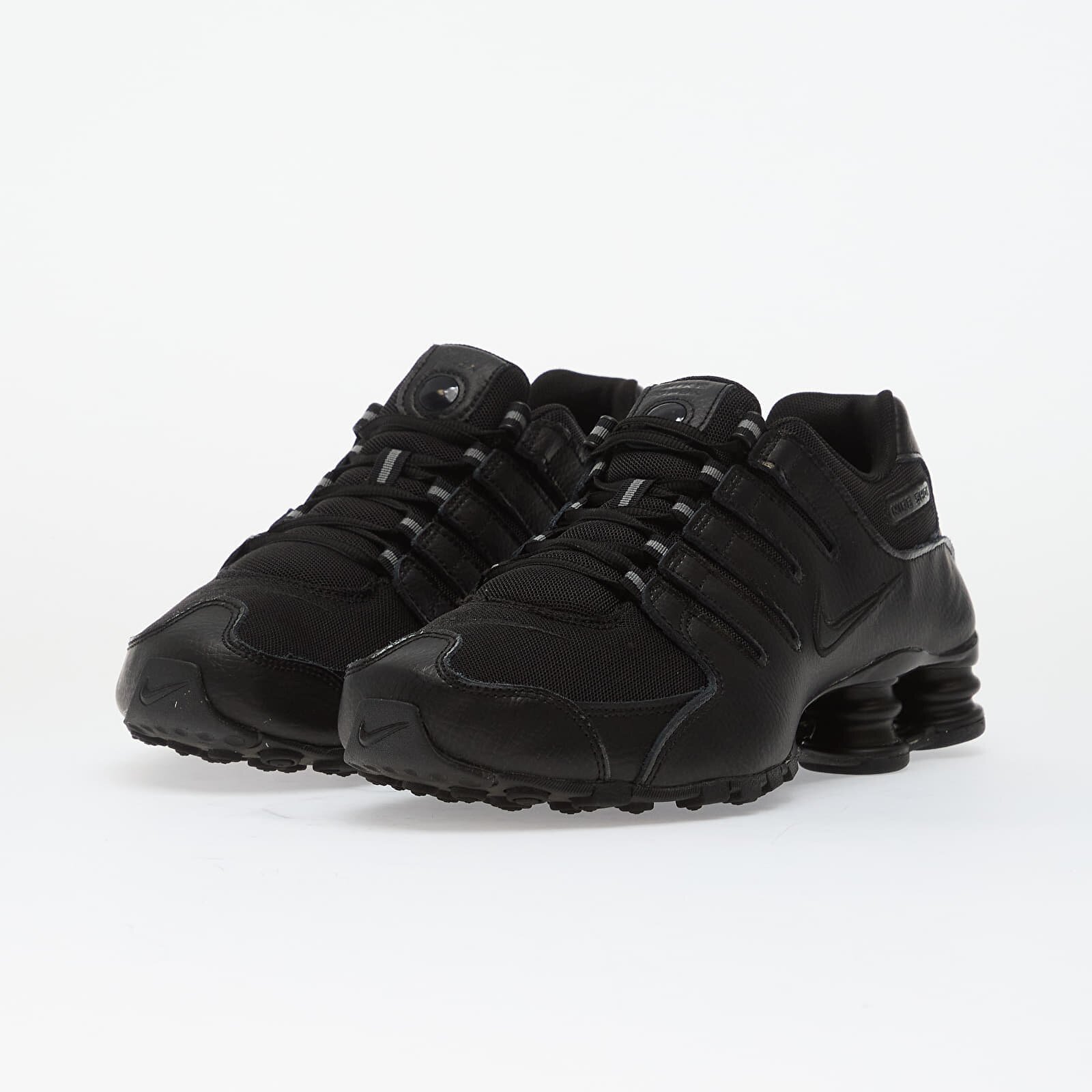 Nike Сникърси Shox Nz Black/ Black-Black