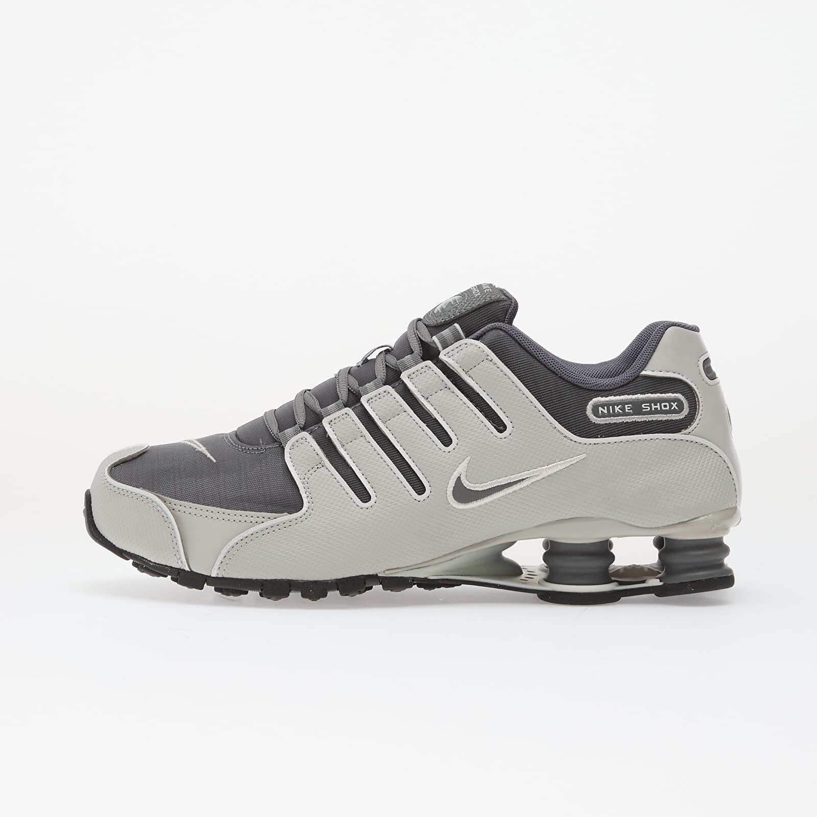 Nike Сникърси Shox Nz Se Smoke Grey/ Smoke Grey-Grey Fog-Off White