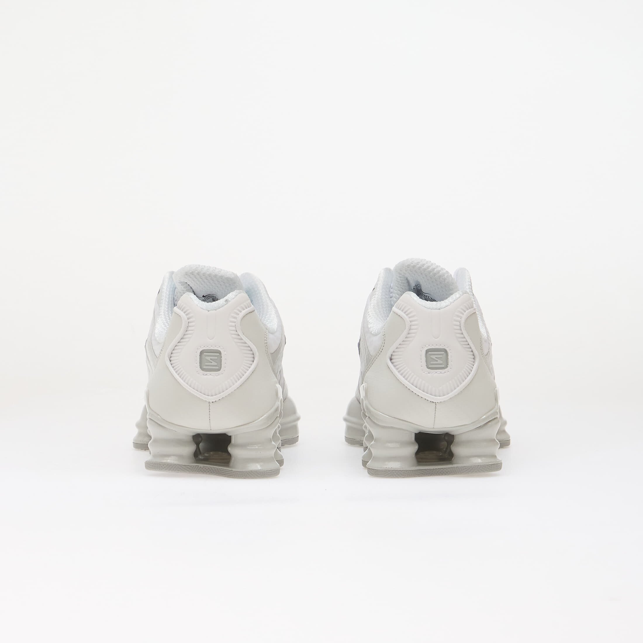 Nike Сникърси Shox TL SE White/ White-Photon Dust-Lt Smoke Grey