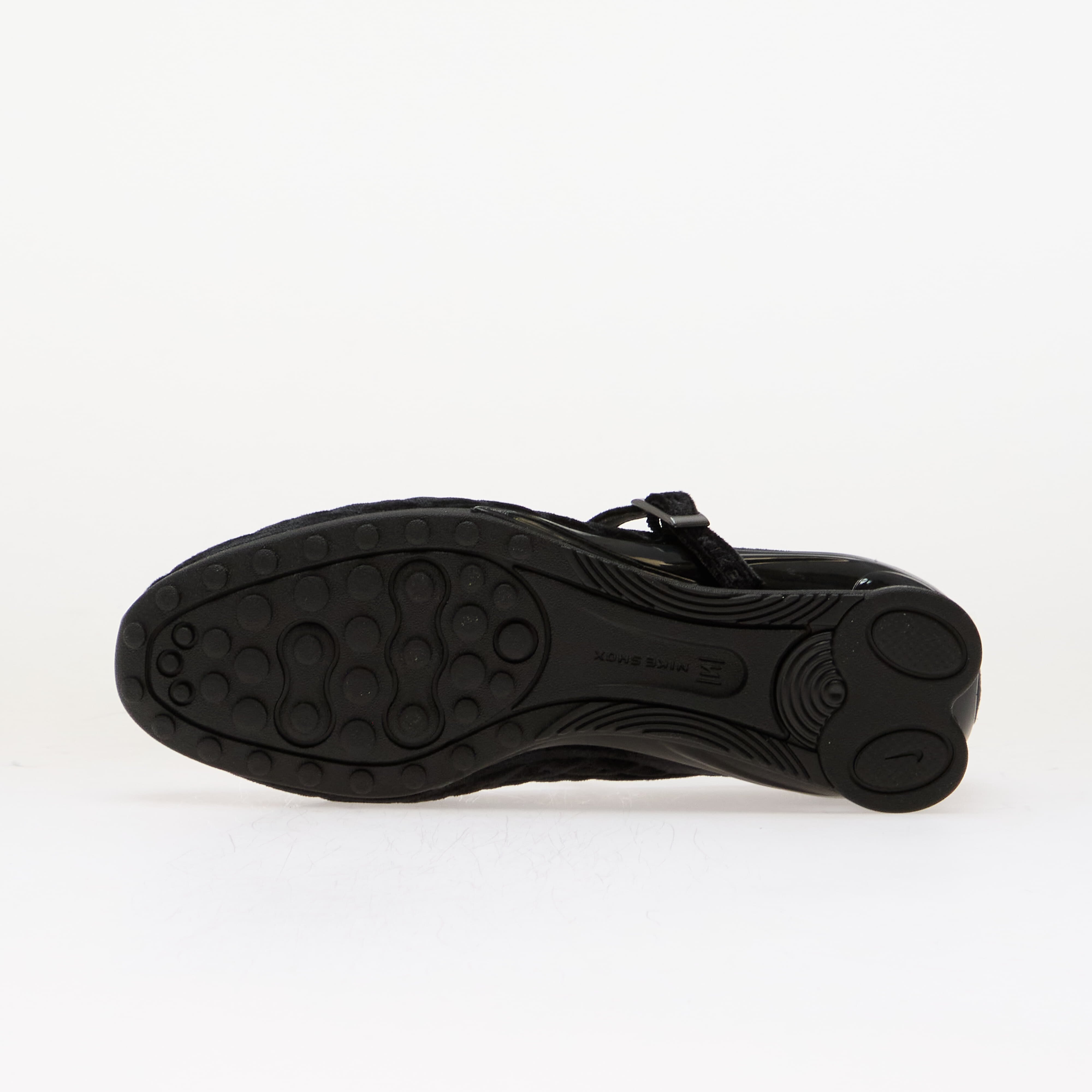 Nike Сникърси Shox Z Calistra Velvet Black/ Black-Black