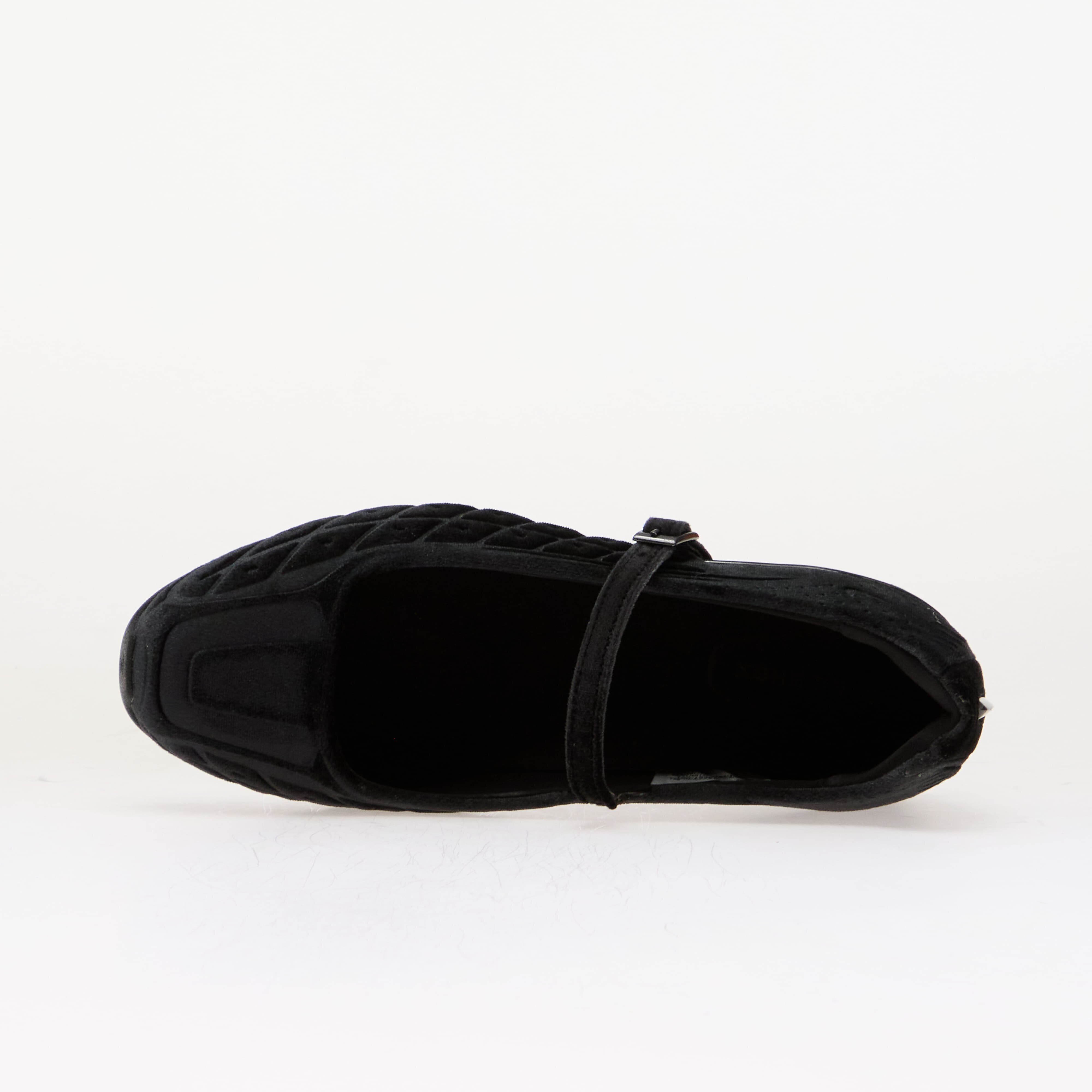 Nike Сникърси Shox Z Calistra Velvet Black/ Black-Black