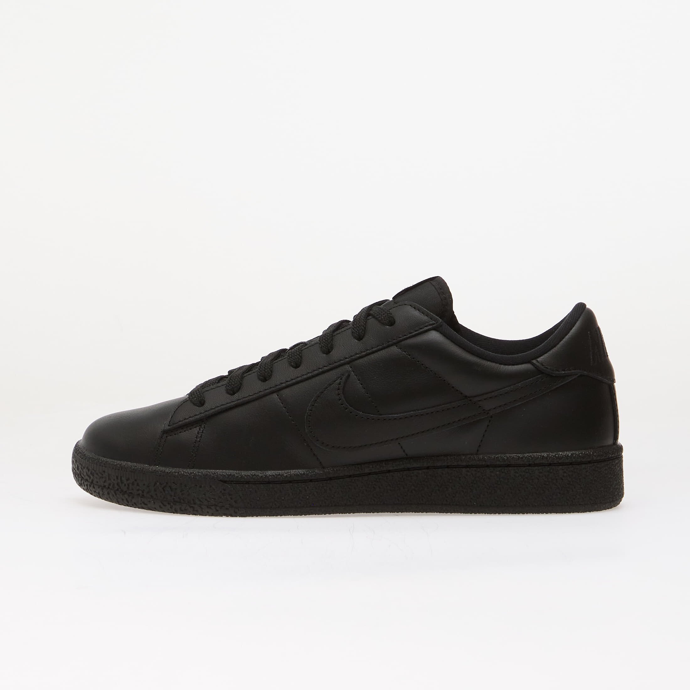 Nike Сникърси Tennis Classic Black/ Black-Black