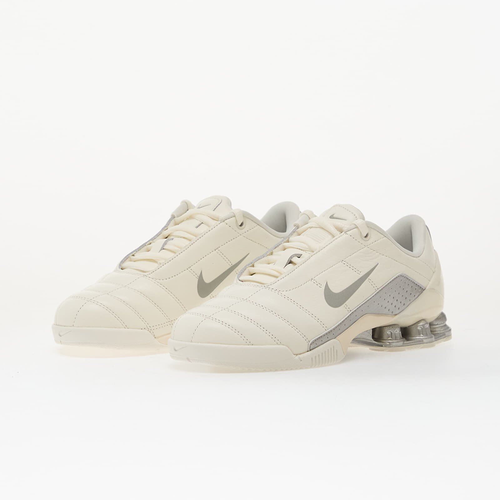 Nike Сникърси Total 90 Shox Magia Sail/ Metallic Silver-Pale Ivory-Sail
