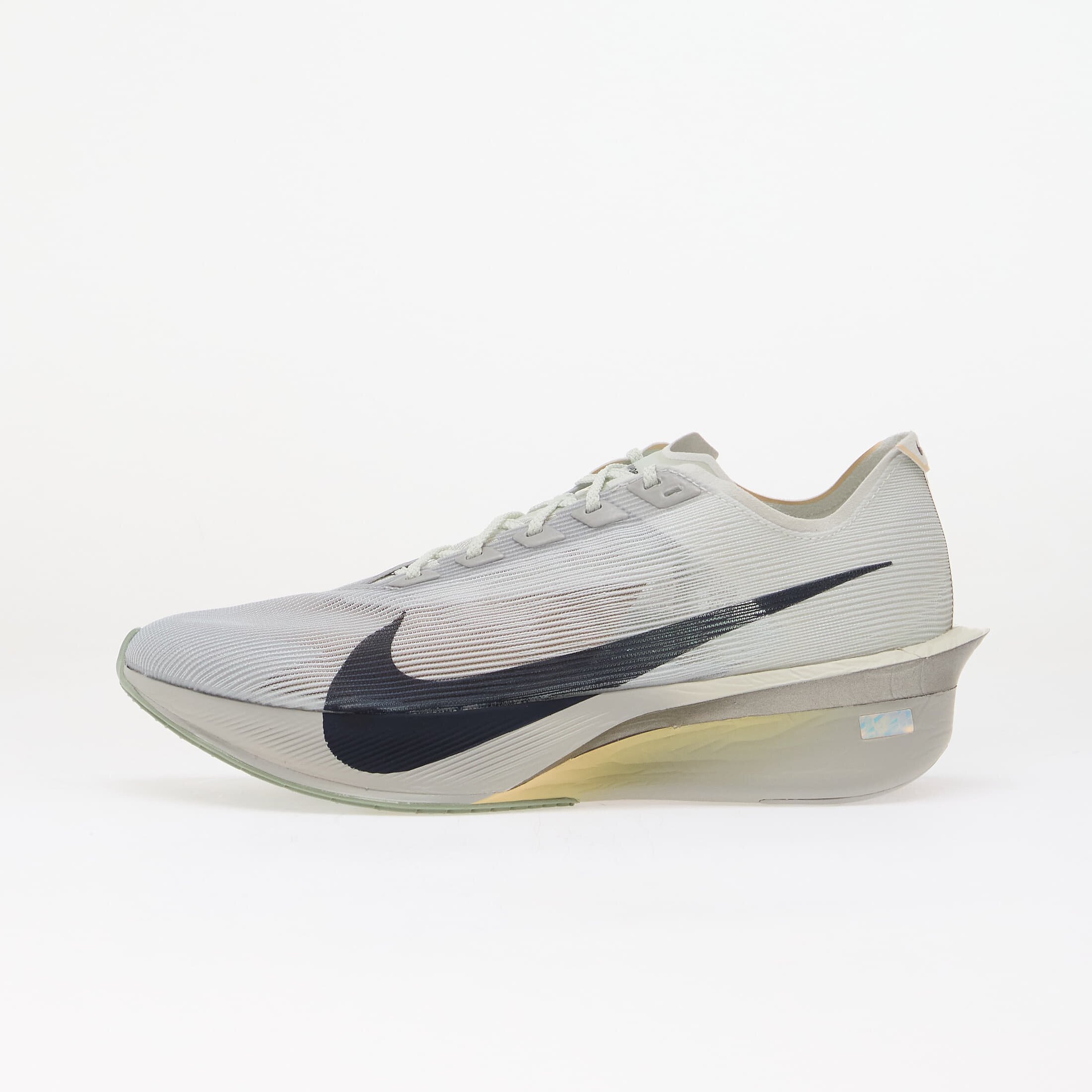 Nike Сникърси Vaporfly 4 Spruce Aura/ Dark Obsidian-Grey Fog
