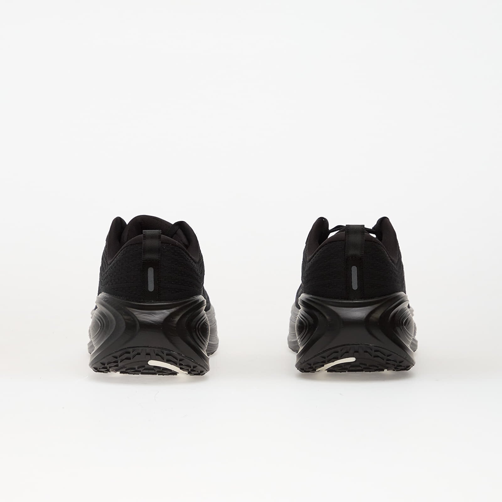 Nike Сникърси Vomero Plus Black/ Dk Smoke Grey-Mtlc Dk Grey-Cool Grey
