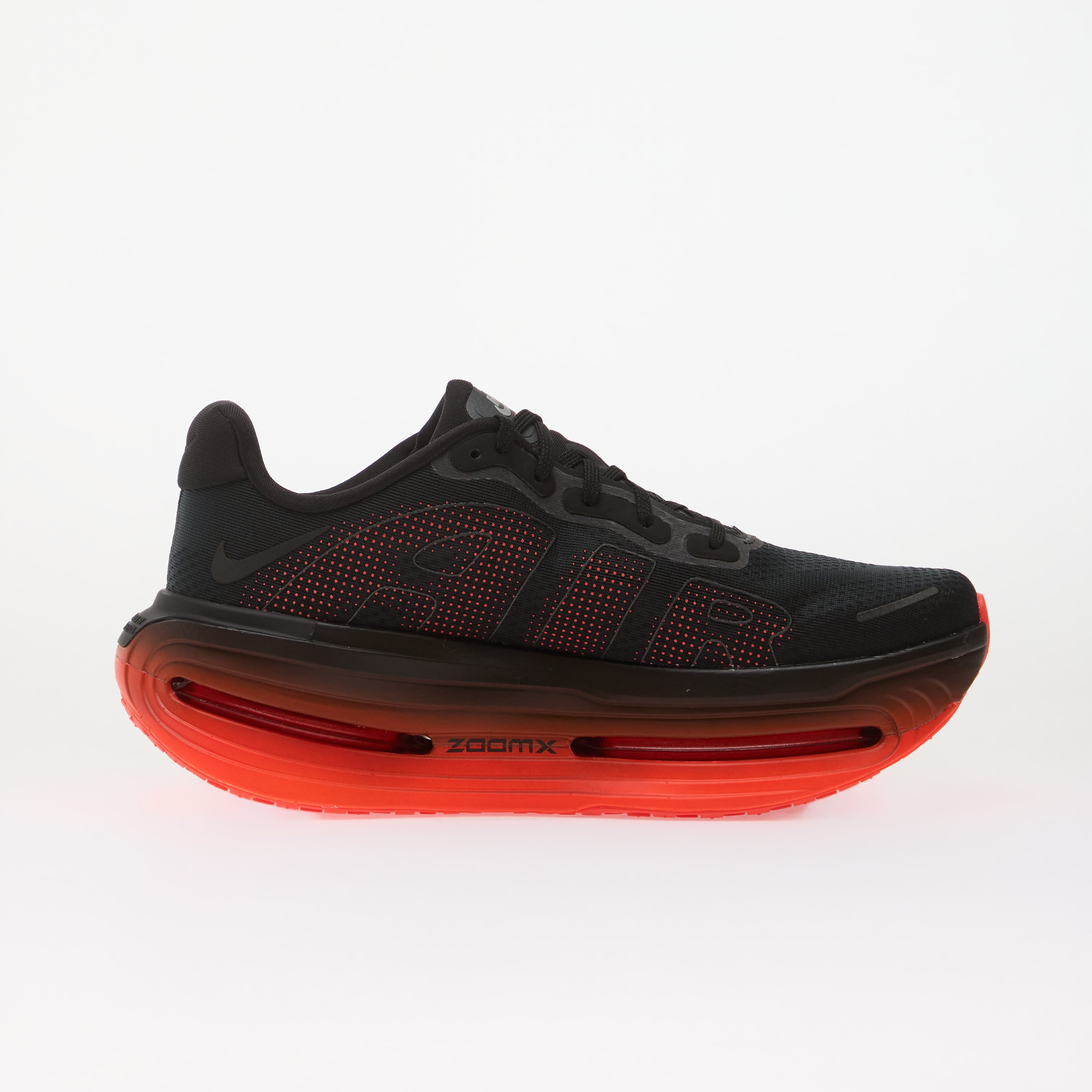 Nike Сникърси Vomero Premium Black/ Black/ Bright Crimson