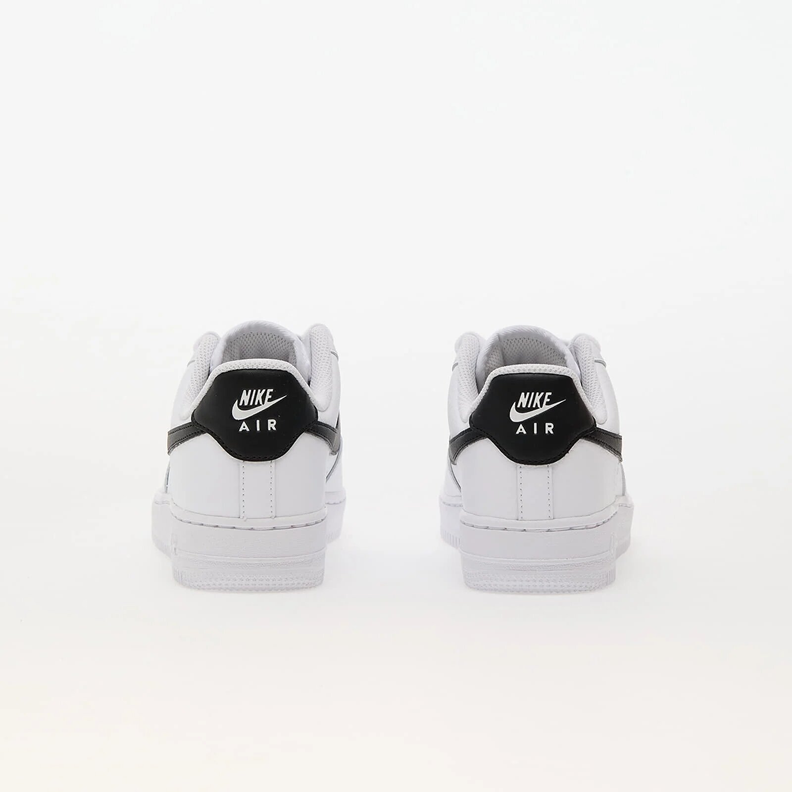 Nike Сникърси W Air Force 1 '07 White/ Black-White-White