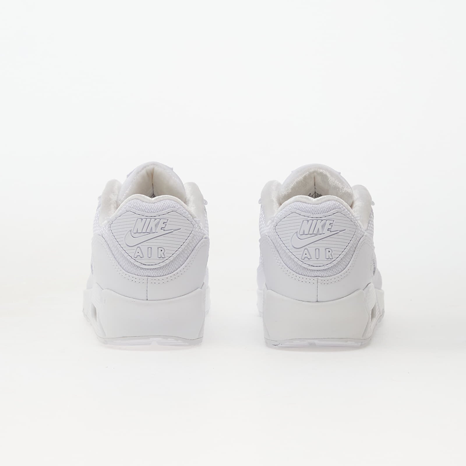 Nike Сникърси W Air Max 90 Prm White/ White-Metallic Gold