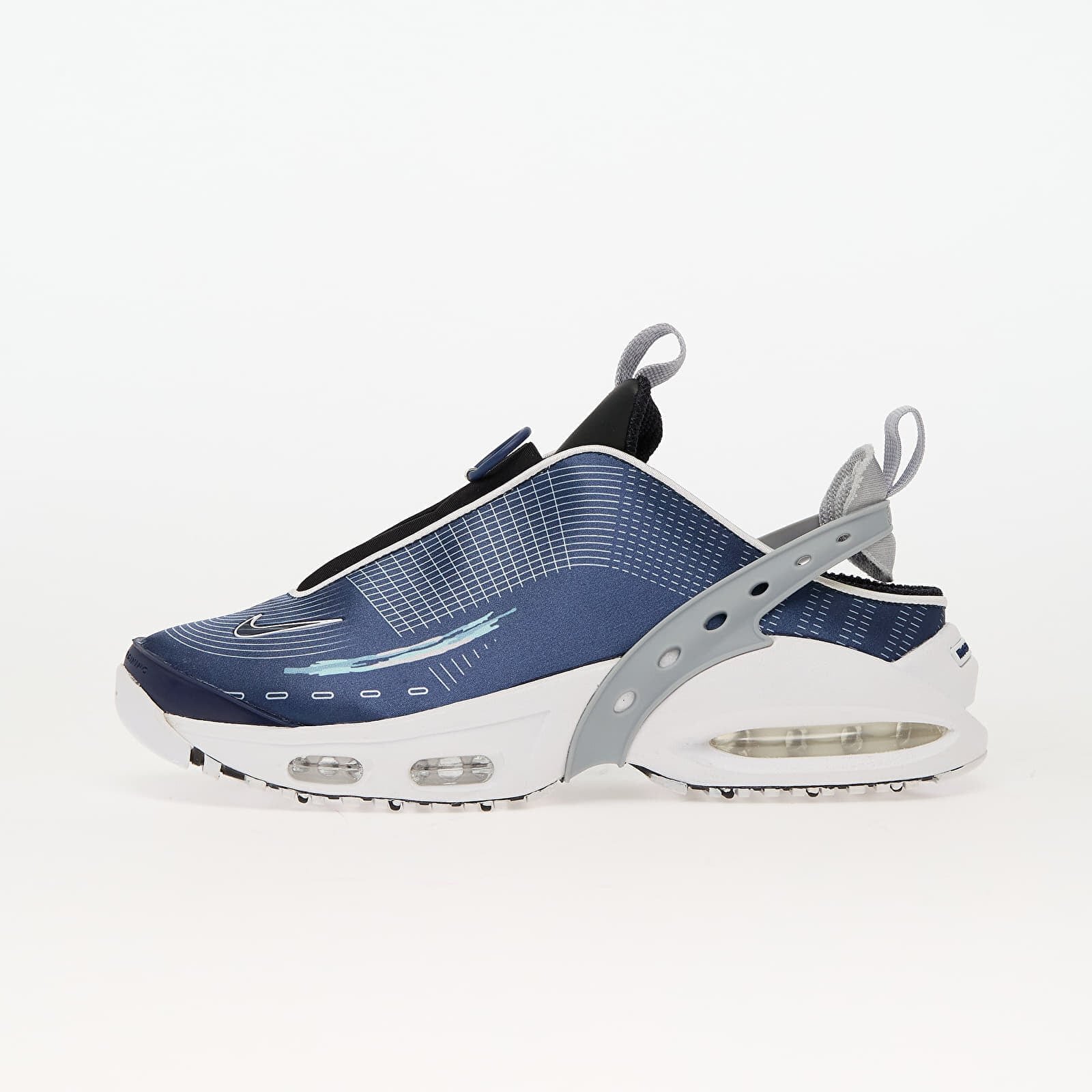 Nike Сникърси W Air Max Craze Midnight Navy/ White-Wolf Grey-Black