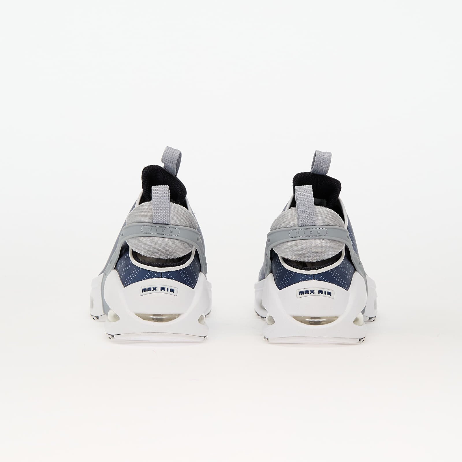 Nike Сникърси W Air Max Craze Midnight Navy/ White-Wolf Grey-Black