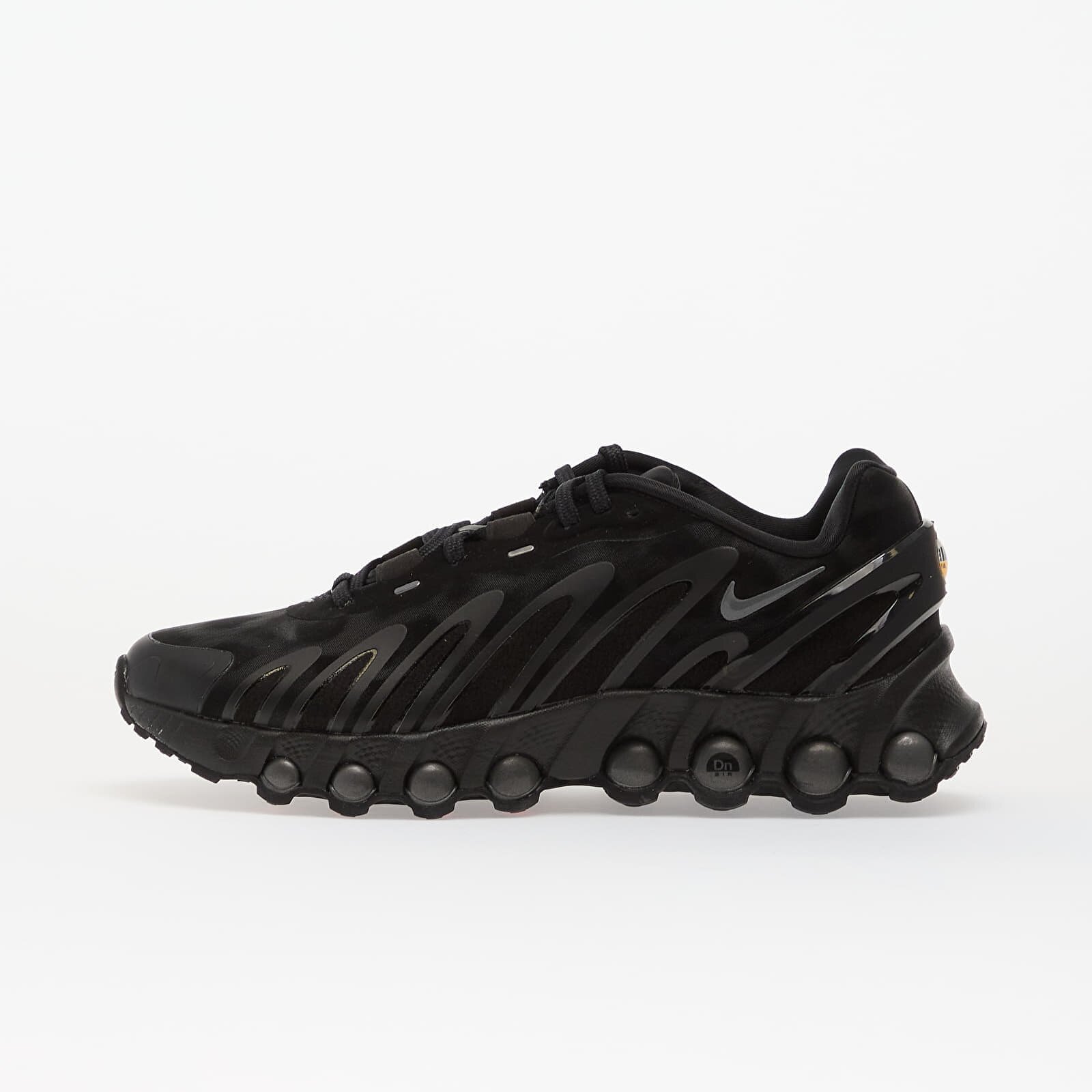 Nike Сникърси W Air Max Dn8 Se Black/ Mtlc Dark Grey-Anthracite