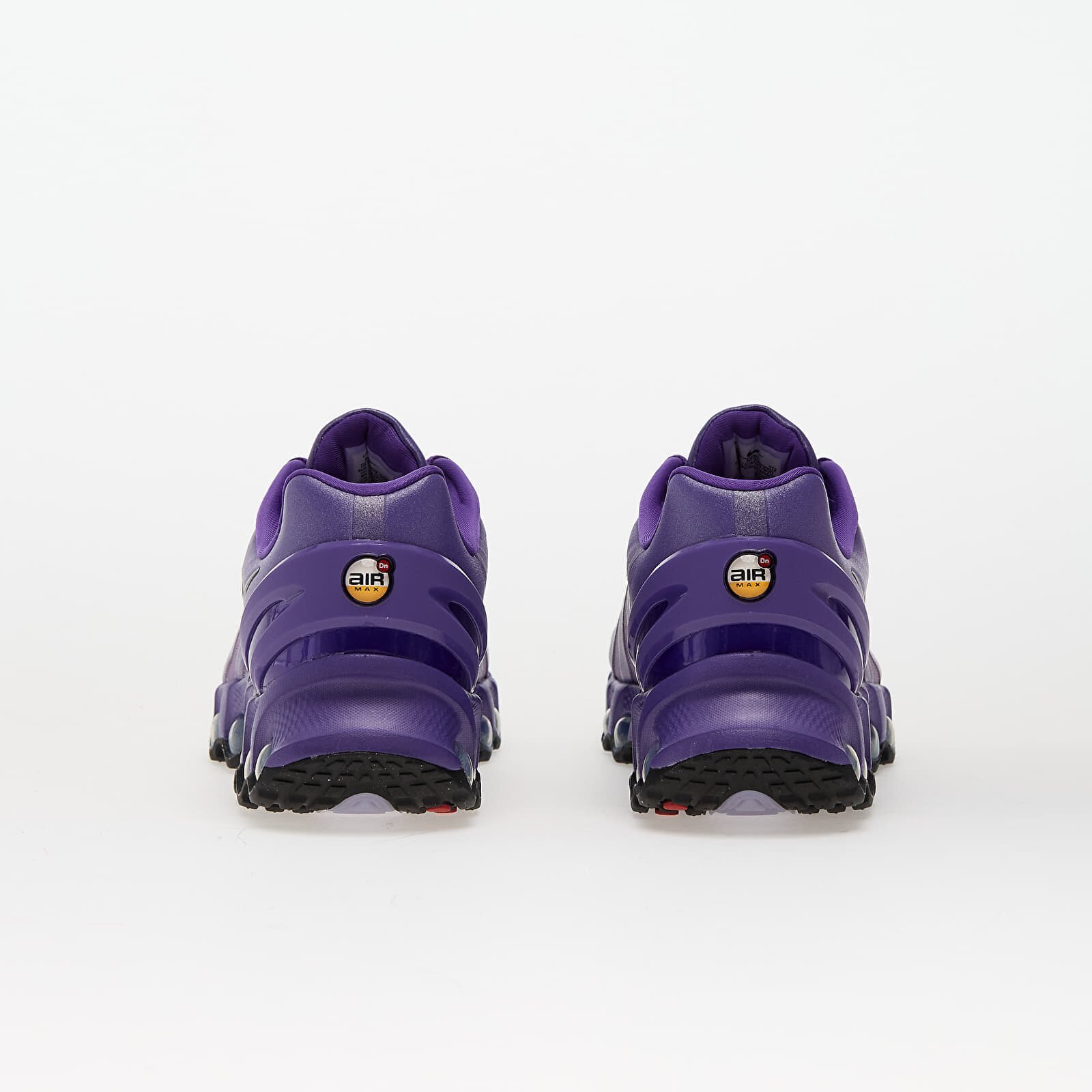 Nike Сникърси W Air Max Dn8 Wild Grape/ Black-Mtlc Silver-Black