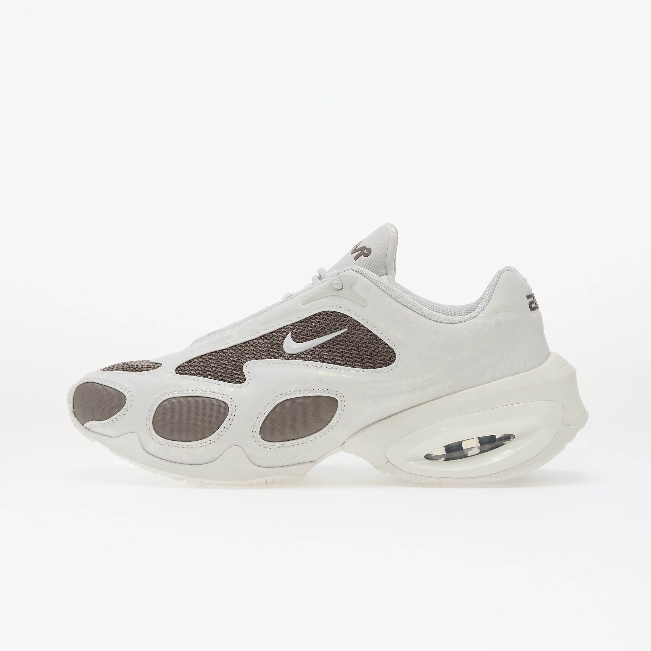 Nike Сникърси W Air Max Muse Cave Stone/ Sail-Summit White-Photon Dust