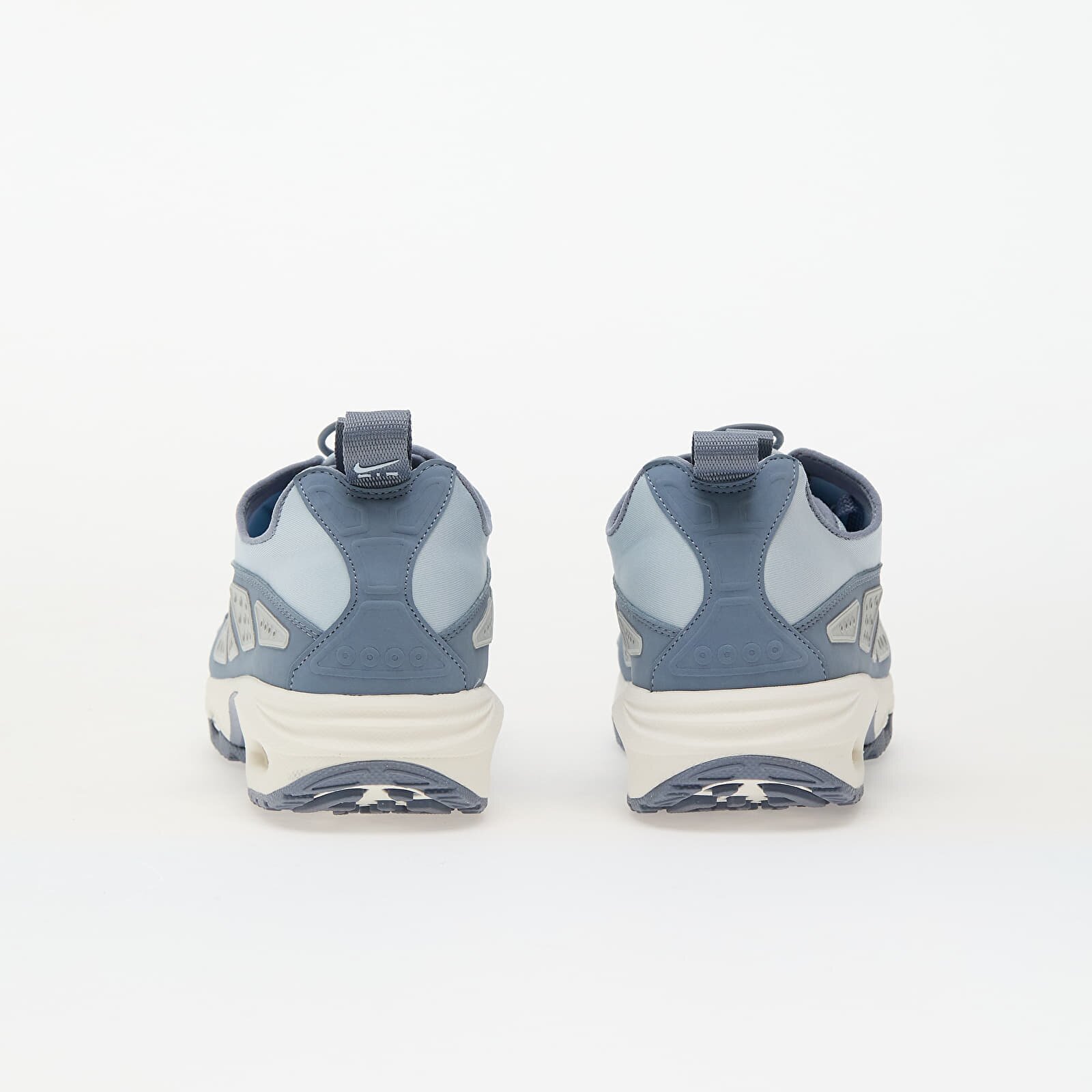 Nike Сникърси W Air Max Sndr Blue Tint/ Ashen Slate-Sail-Silver