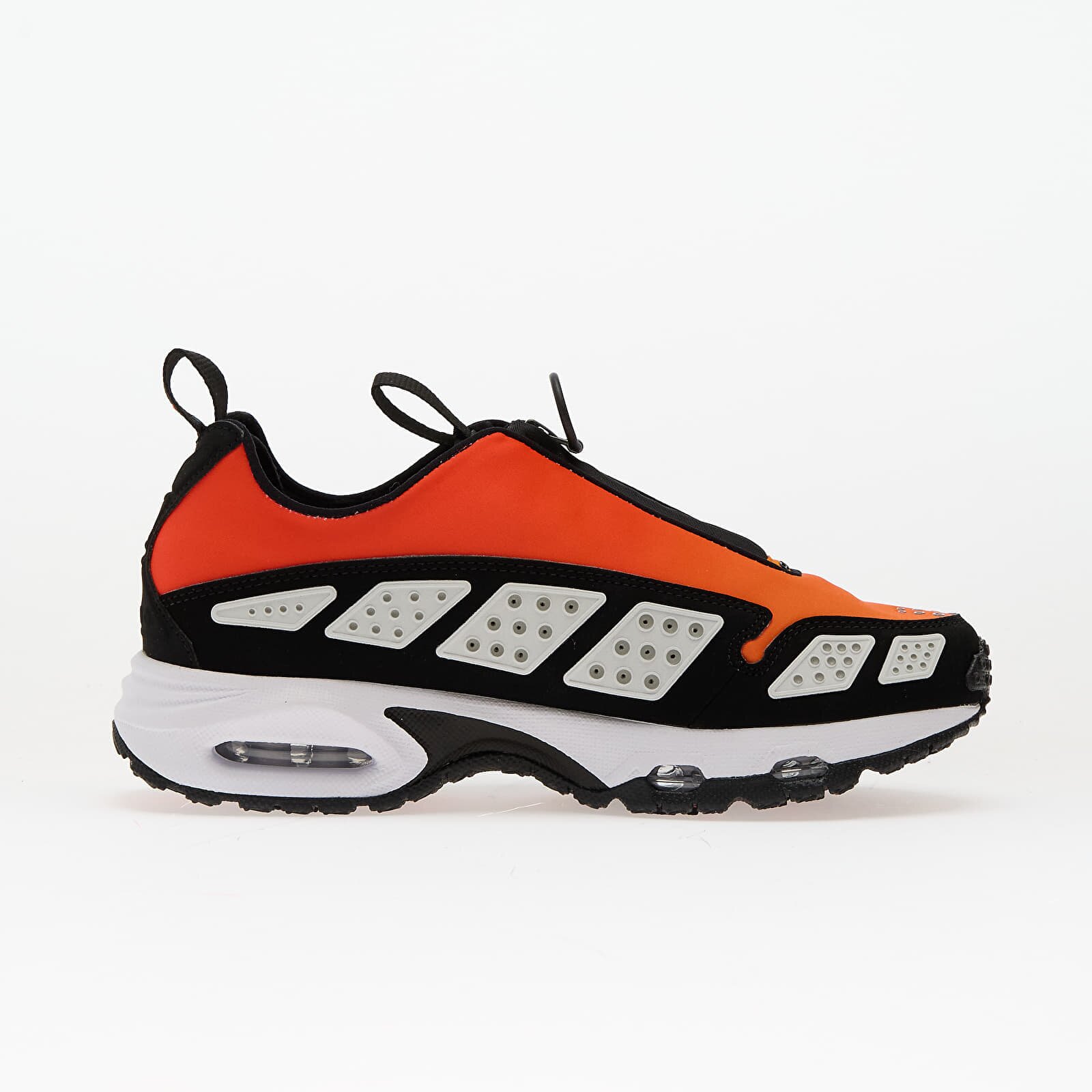 Nike Сникърси W Air Max Sndr Brt Crimson/ Black-Brt Ceramic-White-Silver