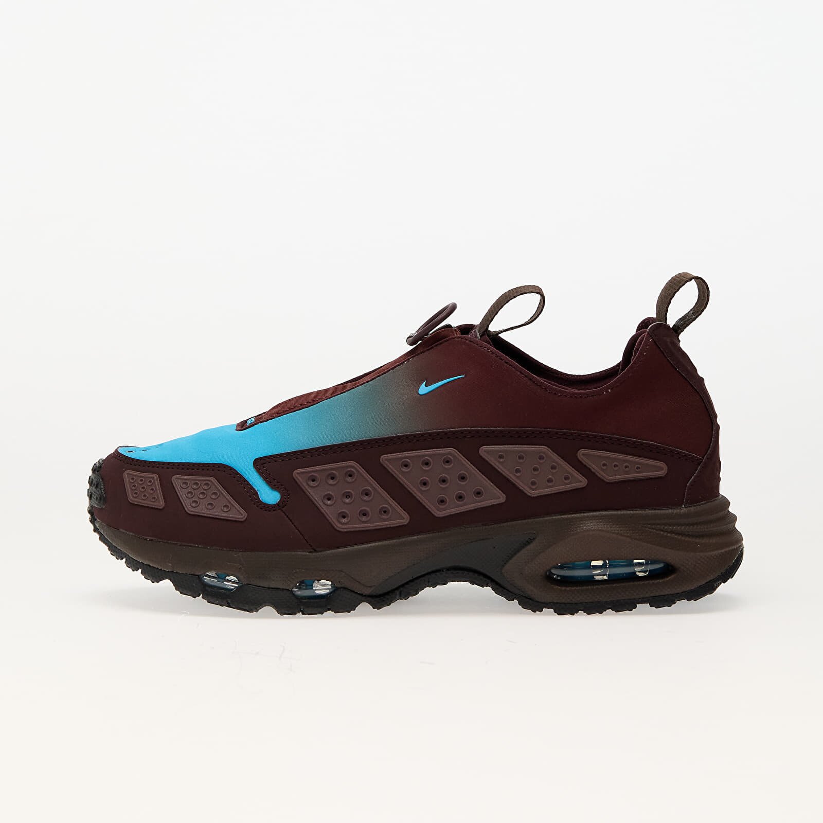 Nike Сникърси W Air Max SNDR Burgundy Crush/ Baltic Blue-Baroque Brown