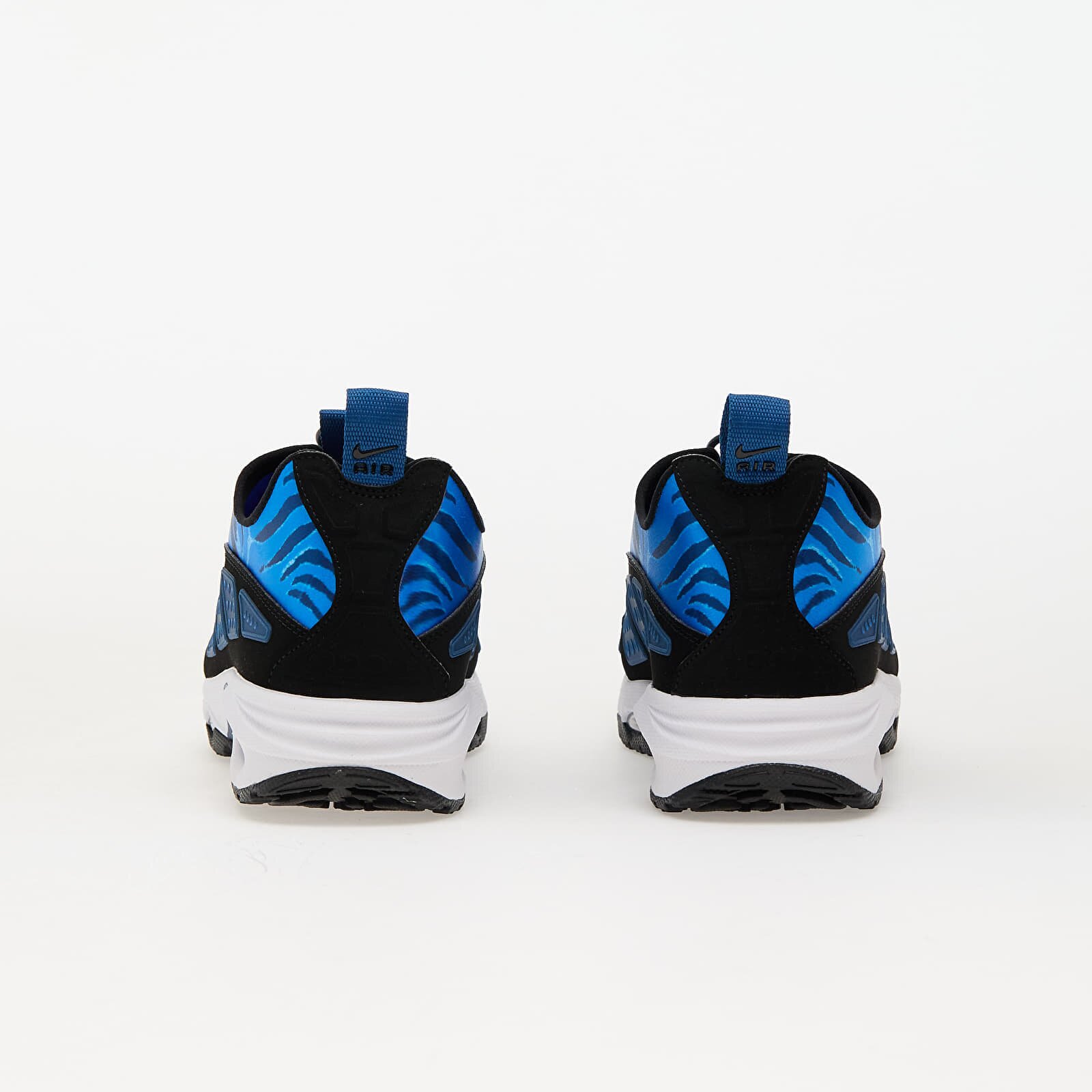 Nike Сникърси W Air Max Sndr Camo Court Blue/ Black-Aluminum-Blue Tint