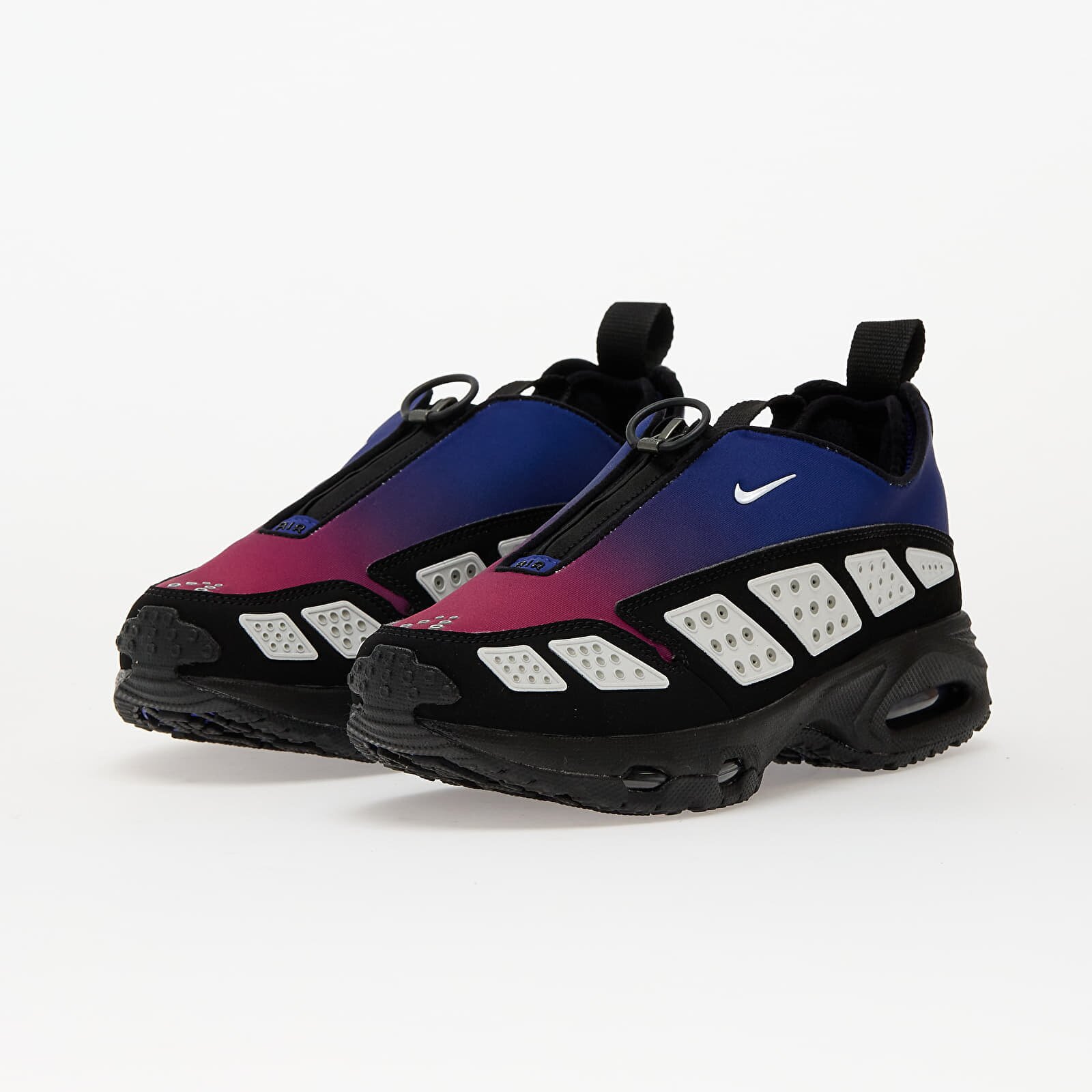 Nike Сникърси W Air Max Sndr Deep Night/ White-Cactus Flower-White-Silver