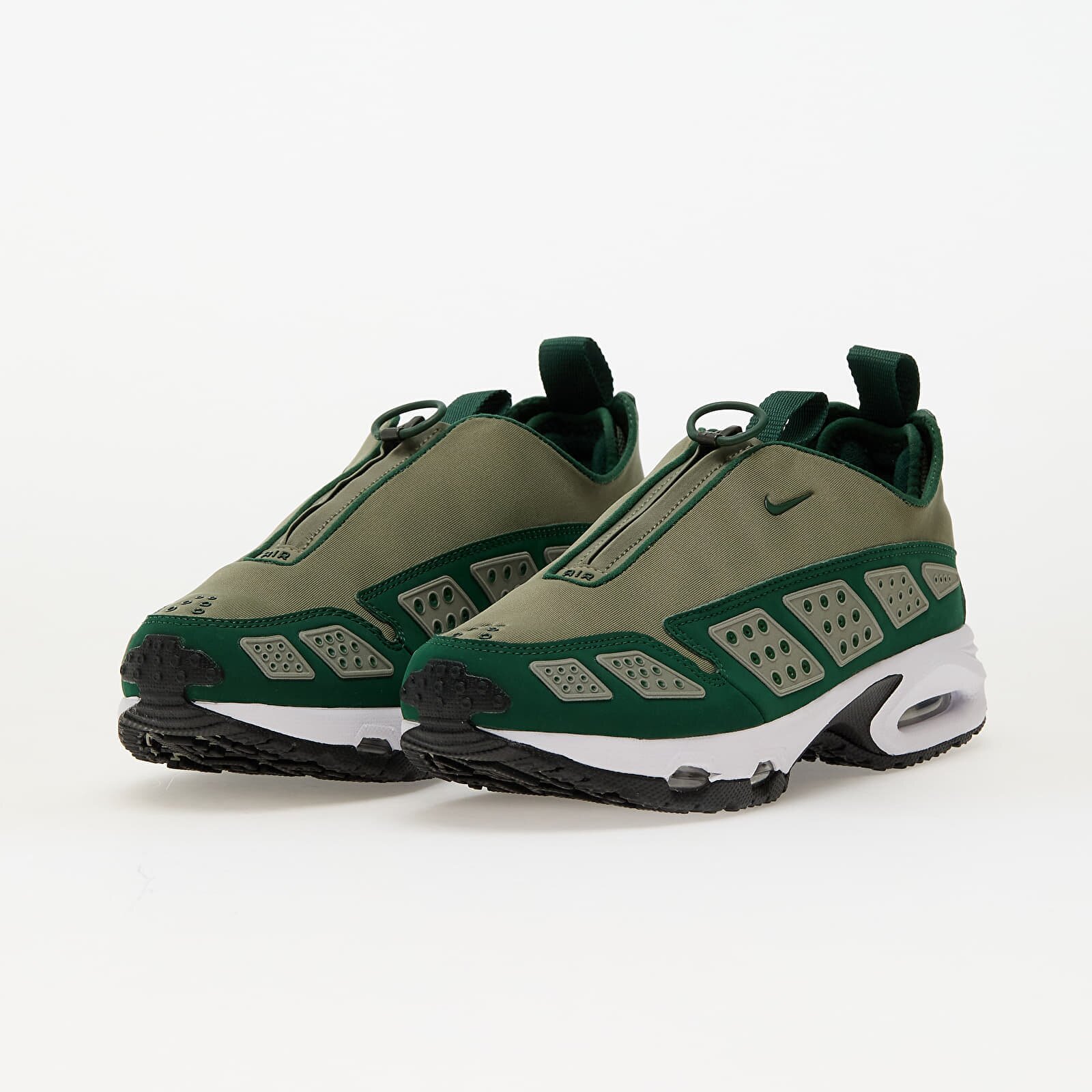 Nike Сникърси W Air Max SNDR Light Army/ Fir-White-Black