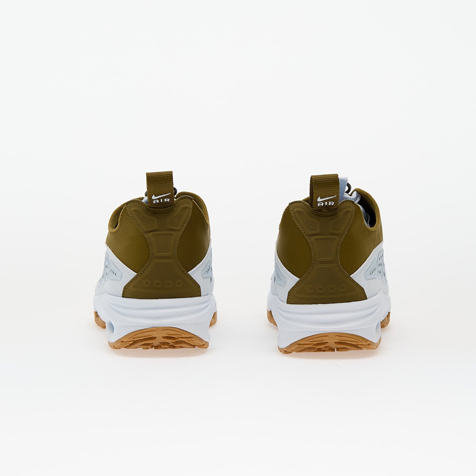 Nike Сникърси W Air Max Sndr Olive Flak/ Blue Tint-Black-Gum Med Brown