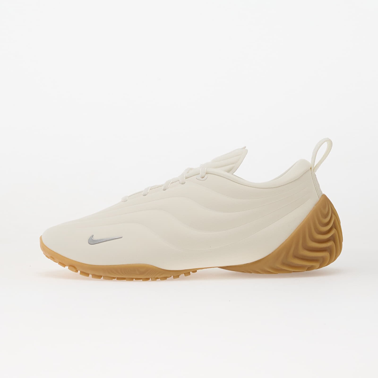 Nike Сникърси W Astra Ultra Sail/ Metallic Silver-Gum Light Brown