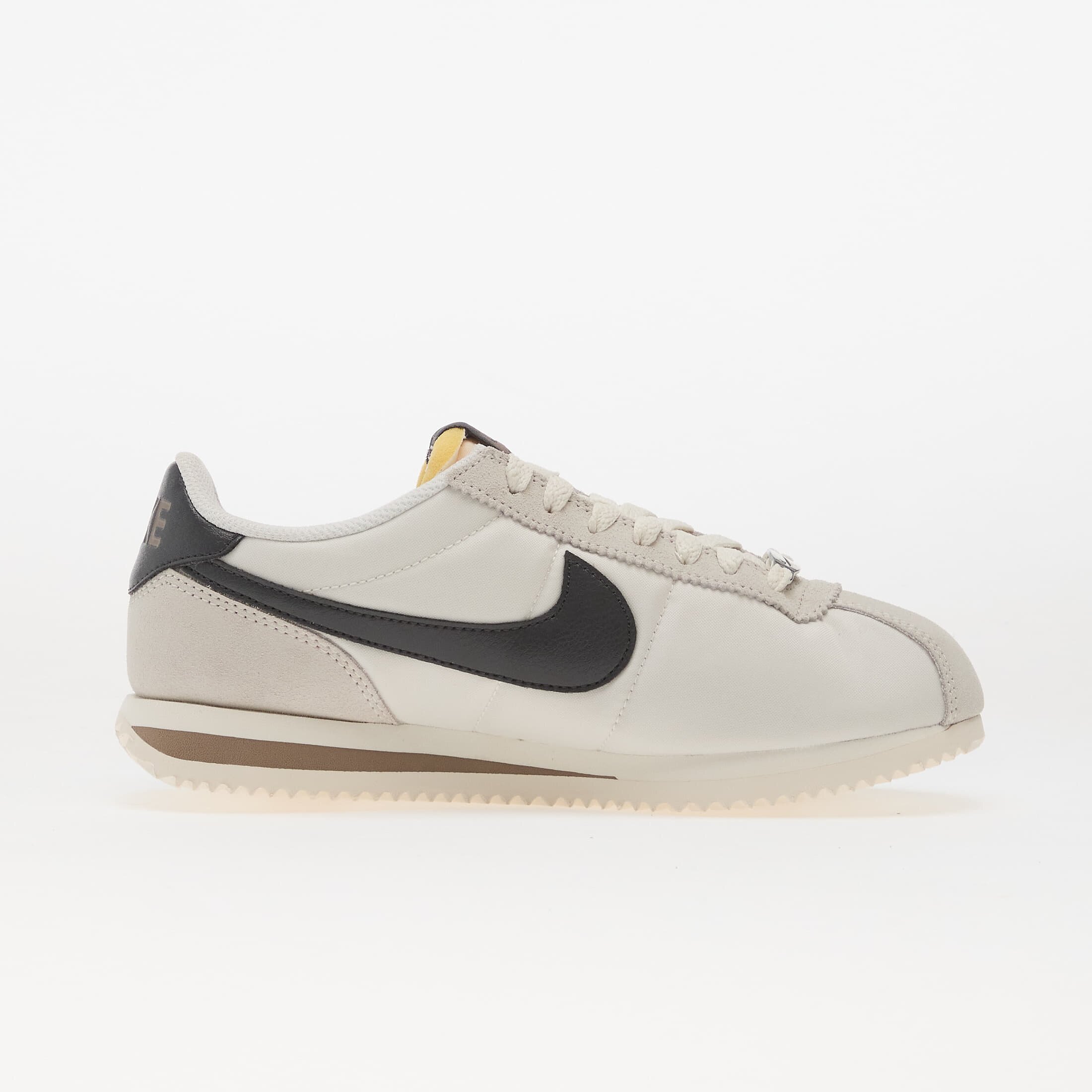 Nike Сникърси W Cortez Phantom/ Off Noir-Sail-Mink Brown