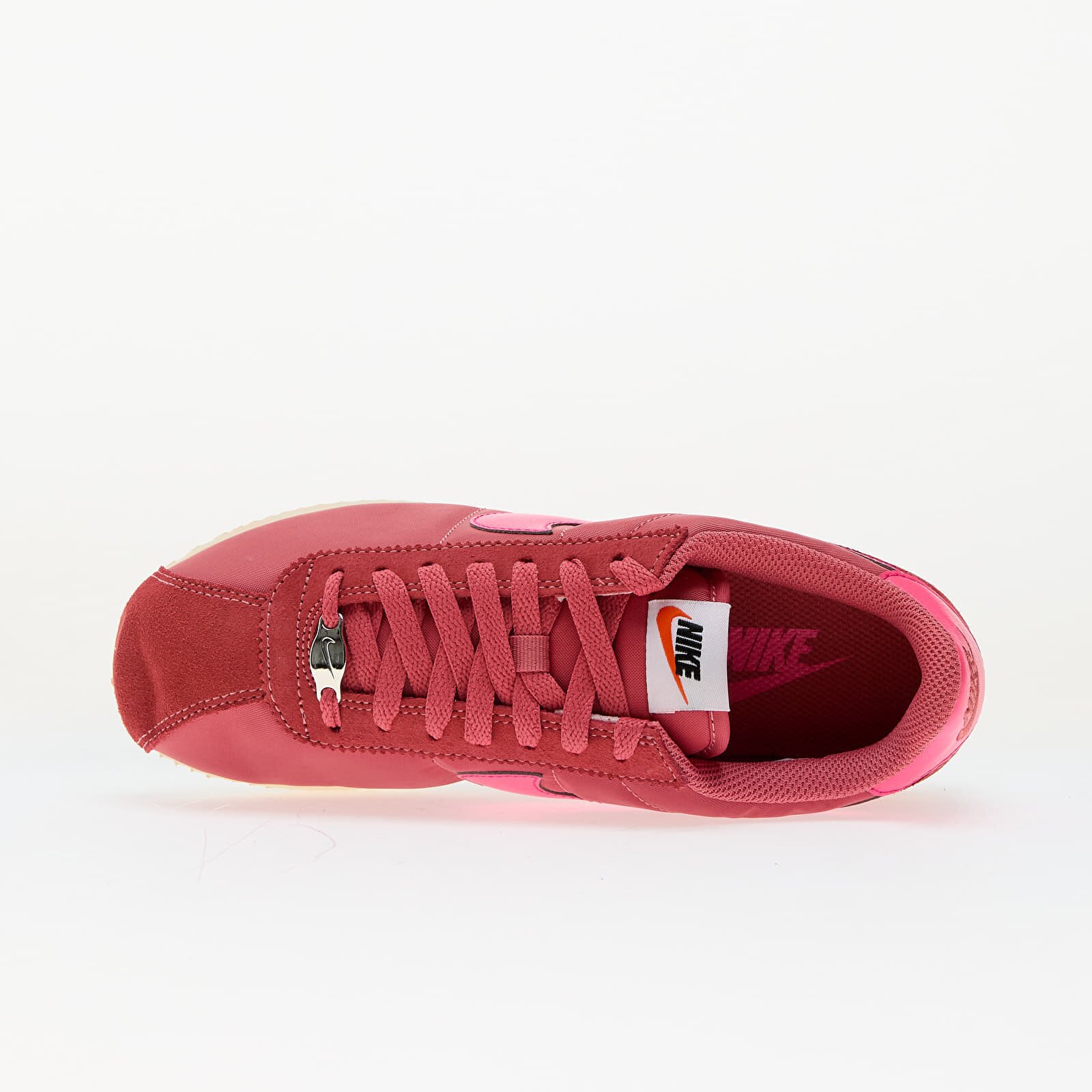 Nike Сникърси W Cortez Textile Adobe/ Hyper Pink-Alabaster-Safety Orange
