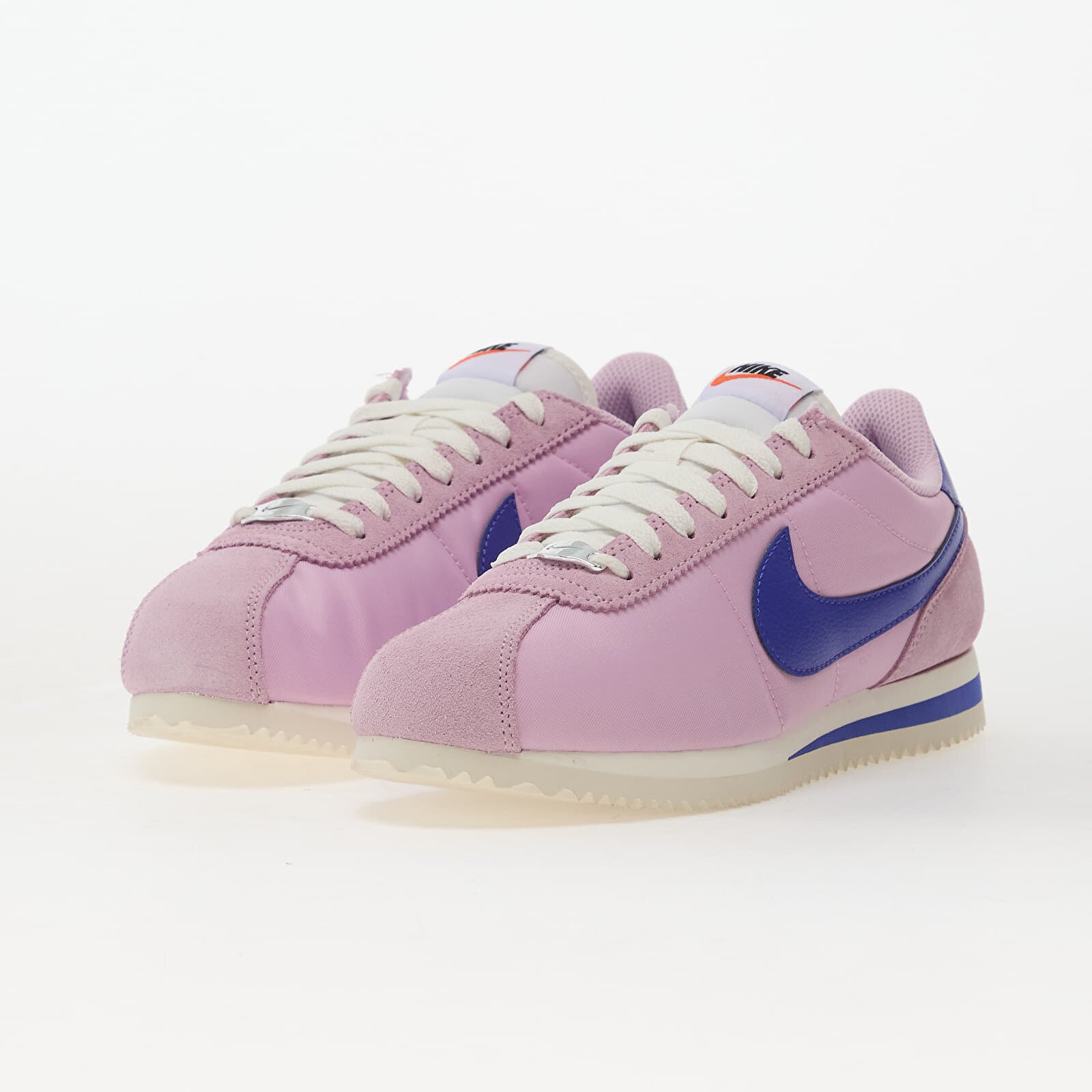 Nike Сникърси W Cortez Textile Lt Arctic Pink/ Paramount Blue-Sail