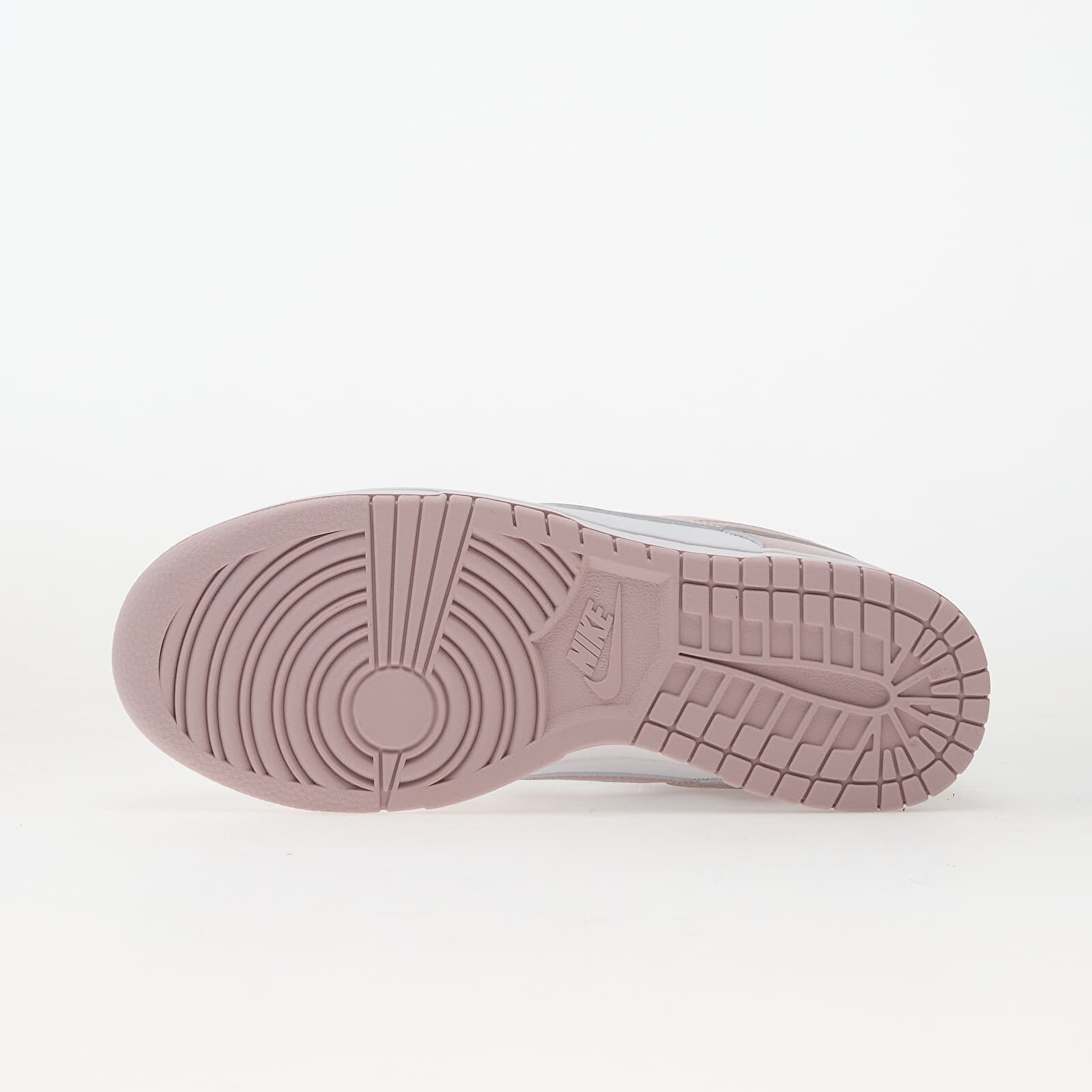 Nike Сникърси W Dunk Low White/ Particle Rose-White
