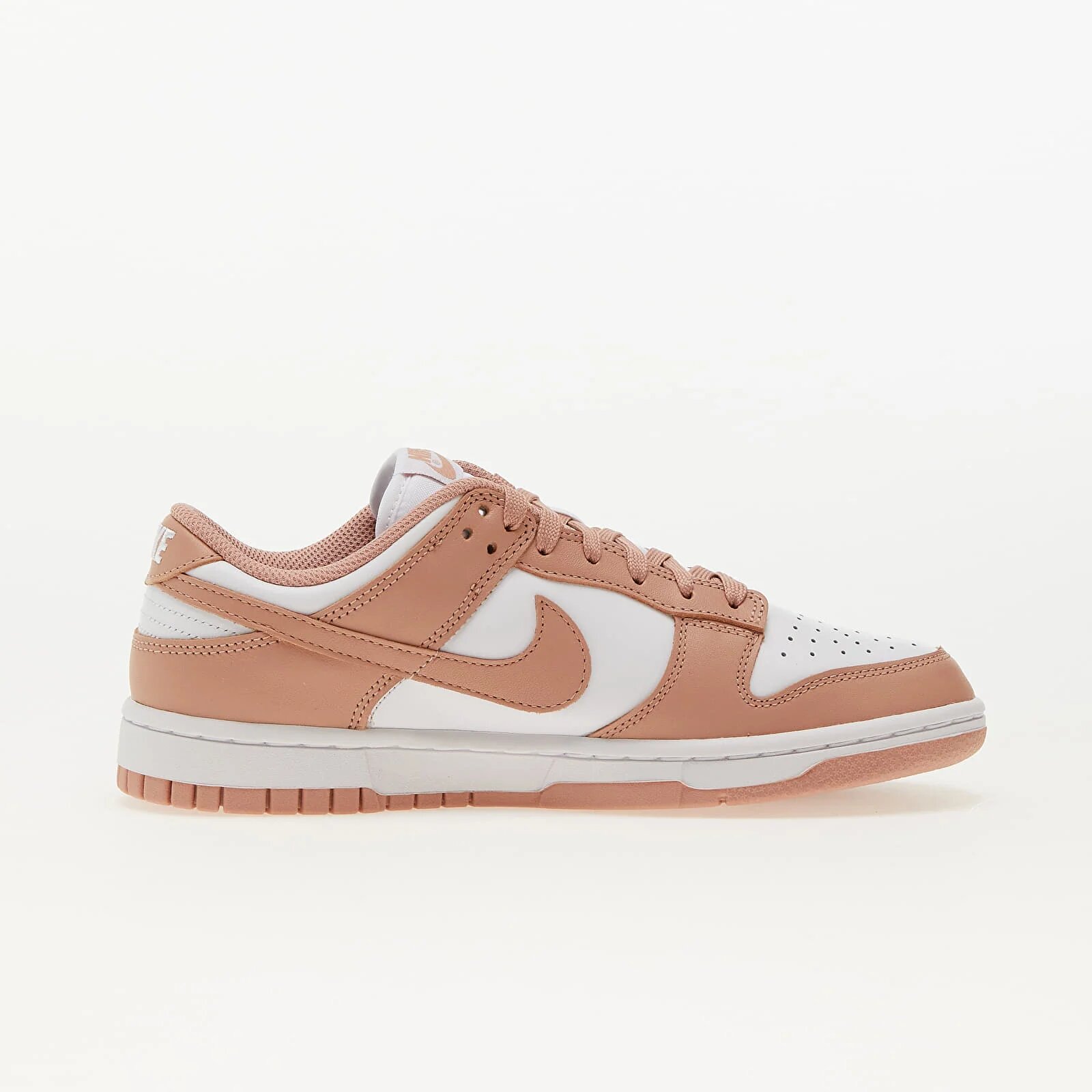 Nike Сникърси W Dunk Low White/ Rose Whisper