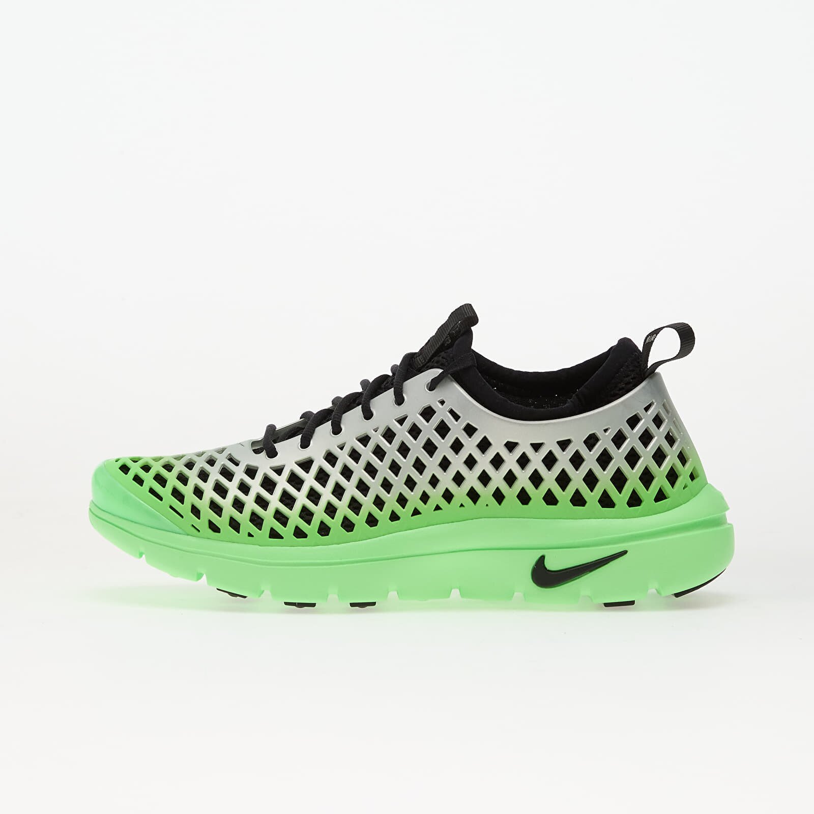 Nike Сникърси W Rejuven8 Run Og Sp Qs Metallic Silver/ Black-Voltage Green