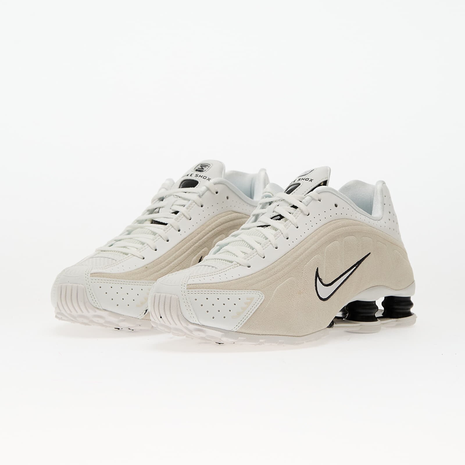 Nike Сникърси W Shox R4 Summit White/ Black-Lt Orewood Brn