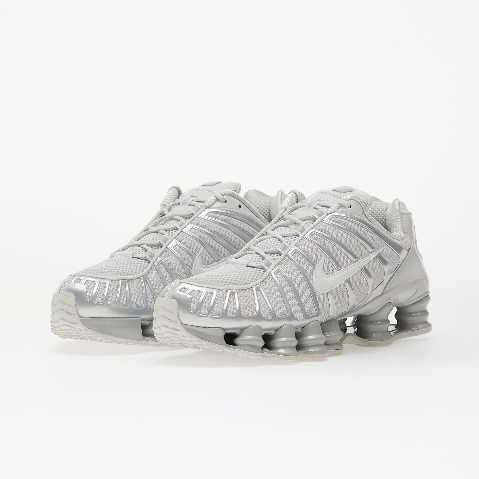 Nike Сникърси W Shox Tl Photon Dust/ Photon Dust-Metallic Silver
