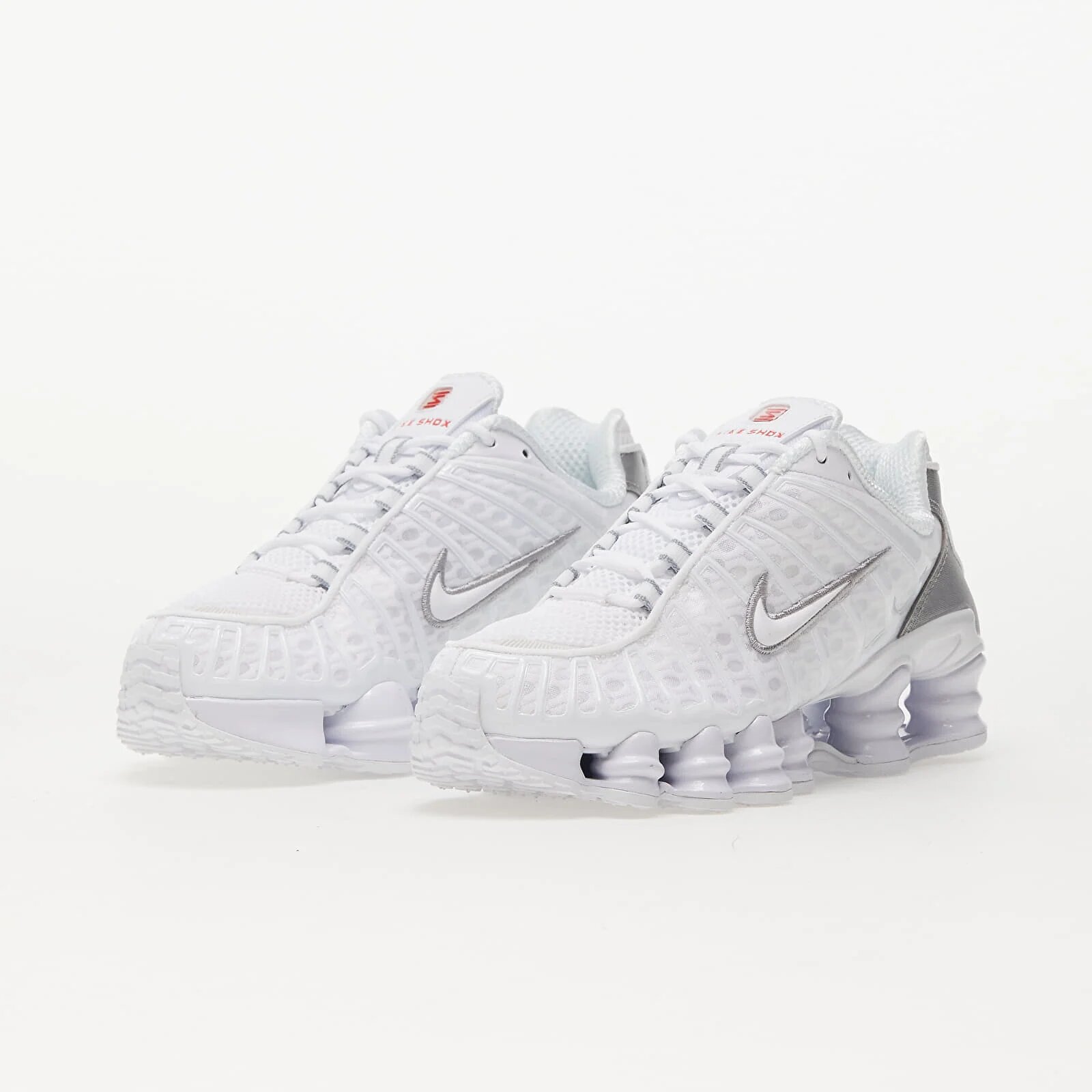Nike Сникърси W Shox Tl White/ White-Metallic Silver-Max Orange
