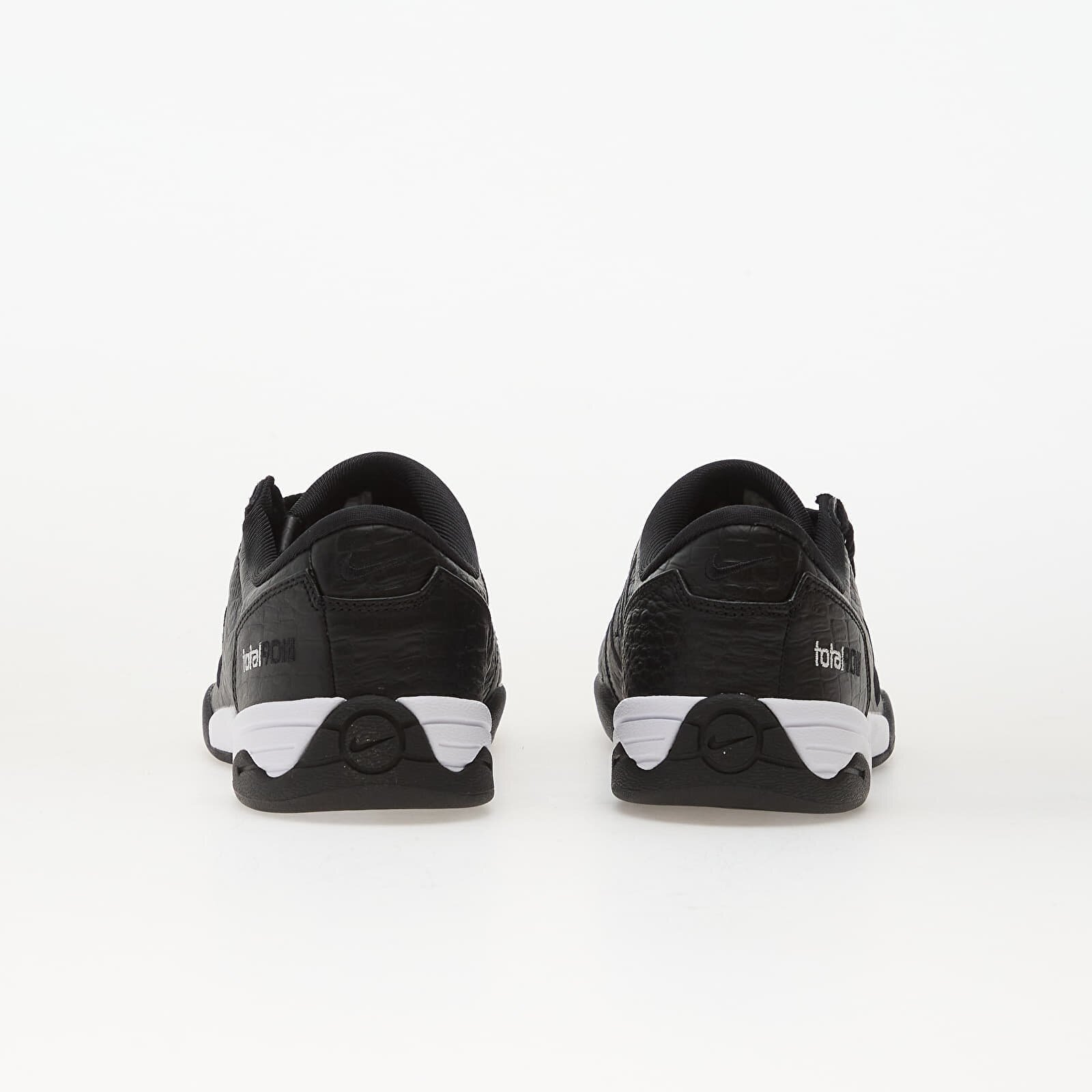 Nike Сникърси W T90 Black/ Black-White