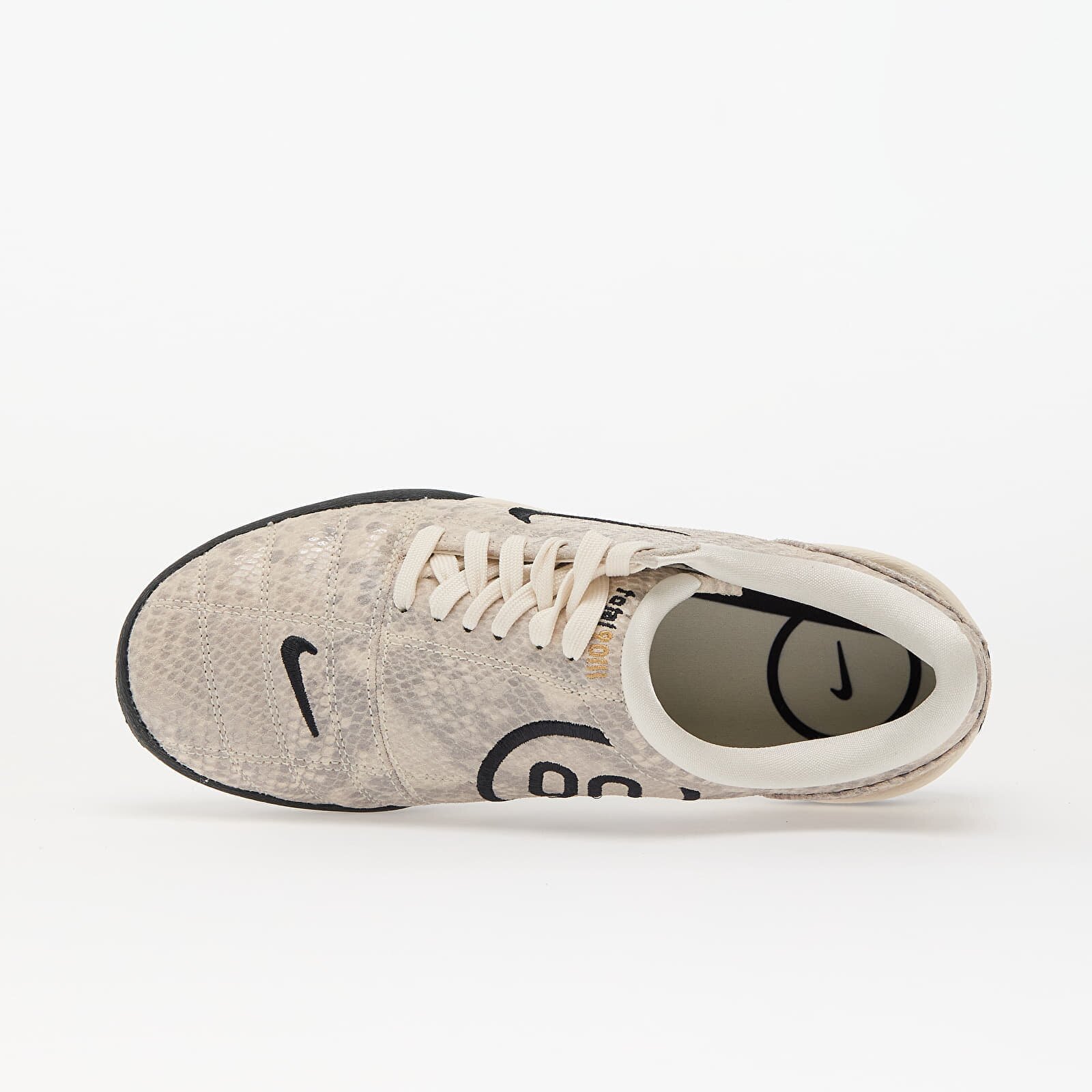 Nike Сникърси W T90 Se Pale Ivory/ Black-Pale Ivory-Black-Elemental Gold