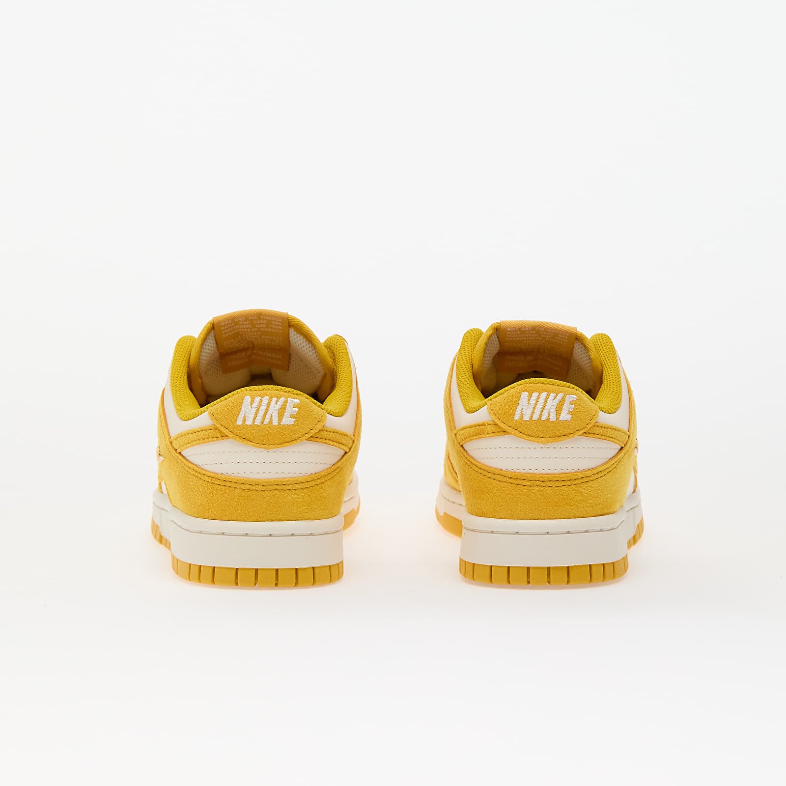 Nike Сникърси Wmns Dunk Low Pale Ivory/ Dk Sulfur-Sail-Mtlc Gold