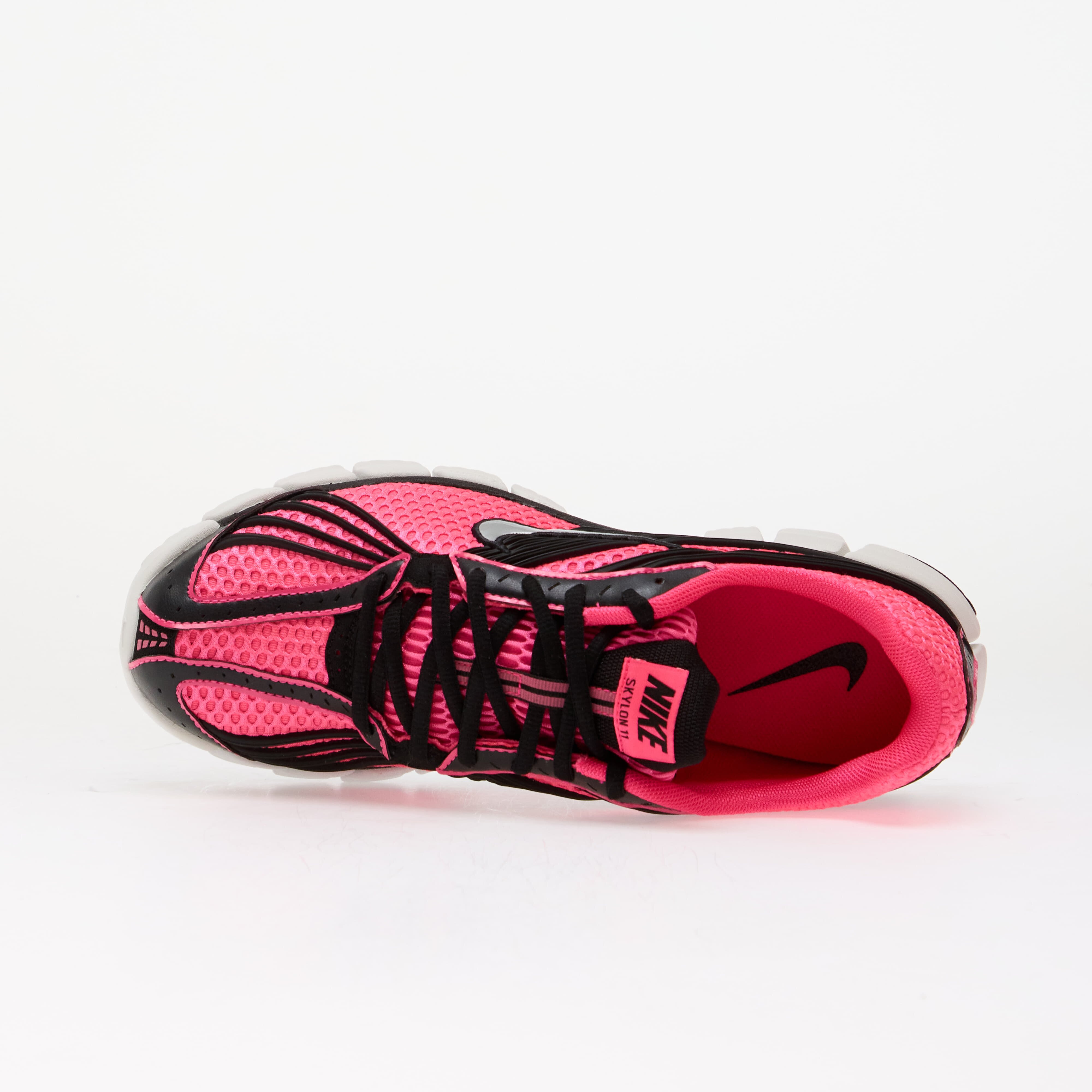 Nike Сникърси Zoom Skylon 11 Hyper Pink/ Metallic Silver-Black
