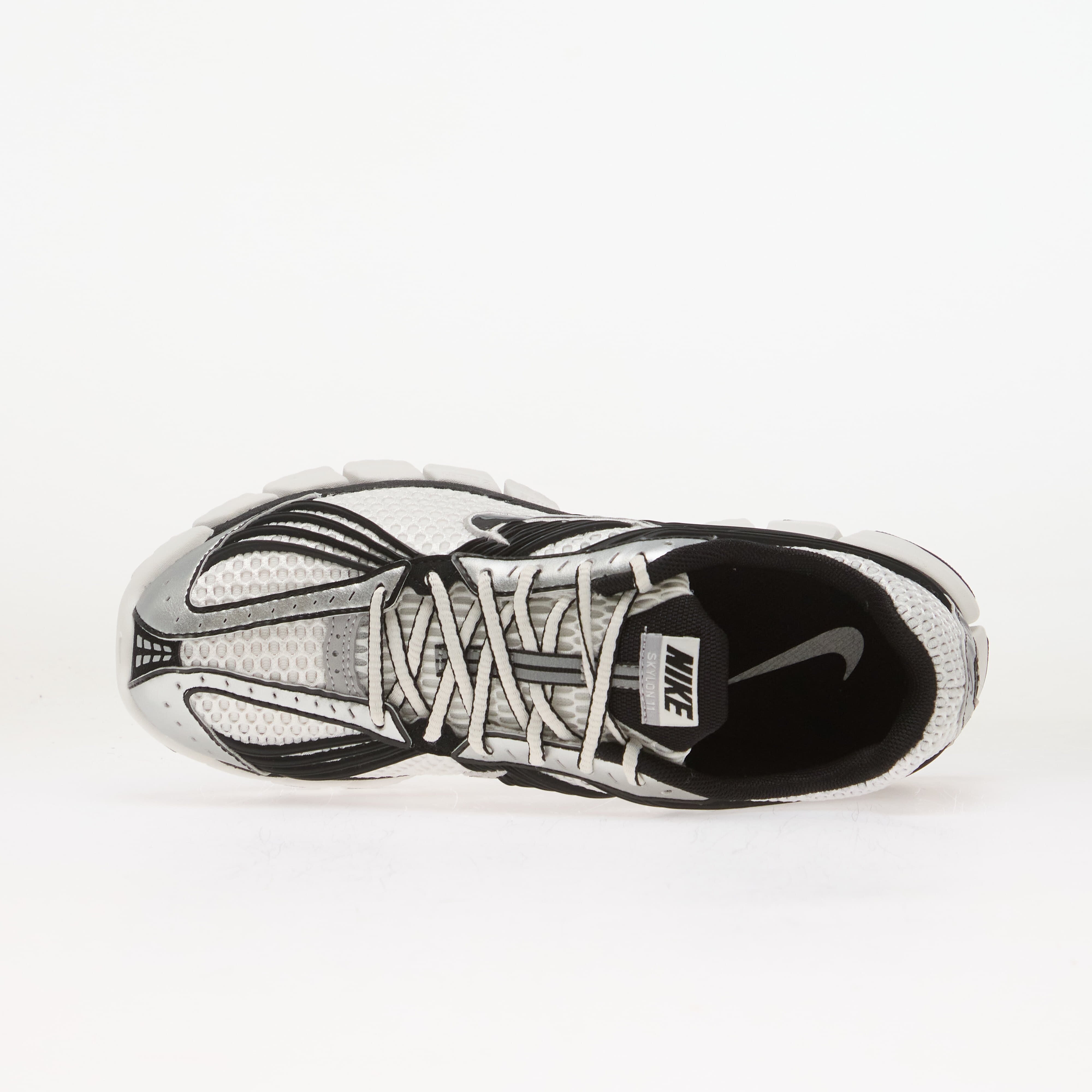 Nike Сникърси Zoom Skylon 11 Summit White/ Metallic Silver-Black