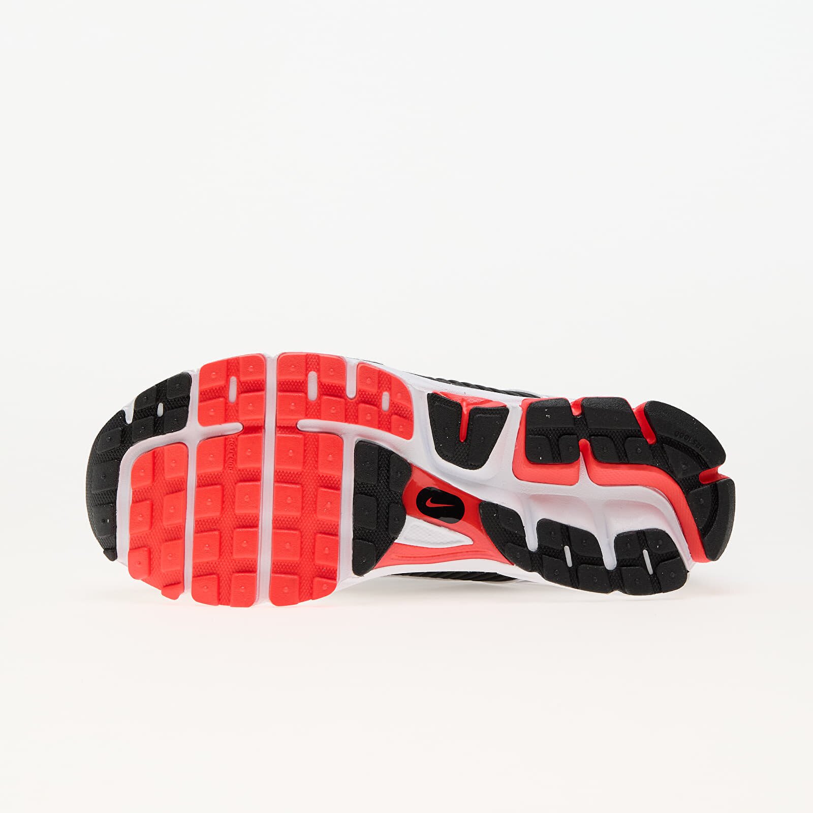 Nike Сникърси Zoom Vomero 5 Se Bright Crimson/ Black-Glacier Ice