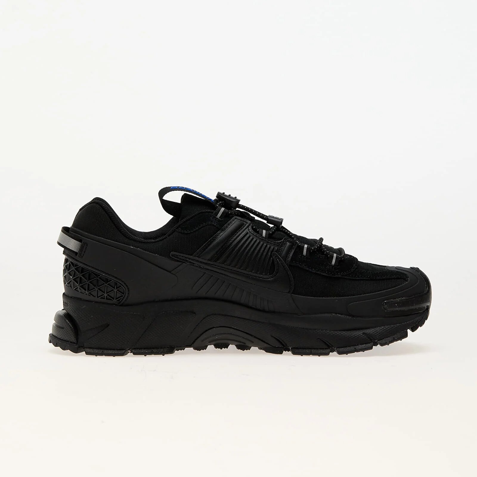Nike Сникърси Zoom Vomero Roam Black/ Black-Black-Racer Blue