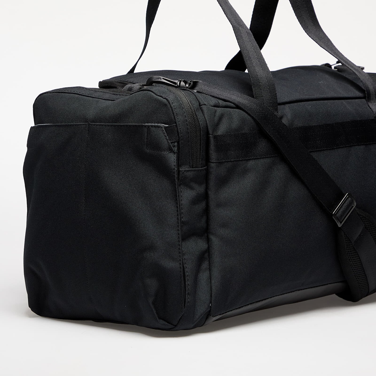 Nike Utility Power 2.0 Duffel Bag Black/ Black/ White