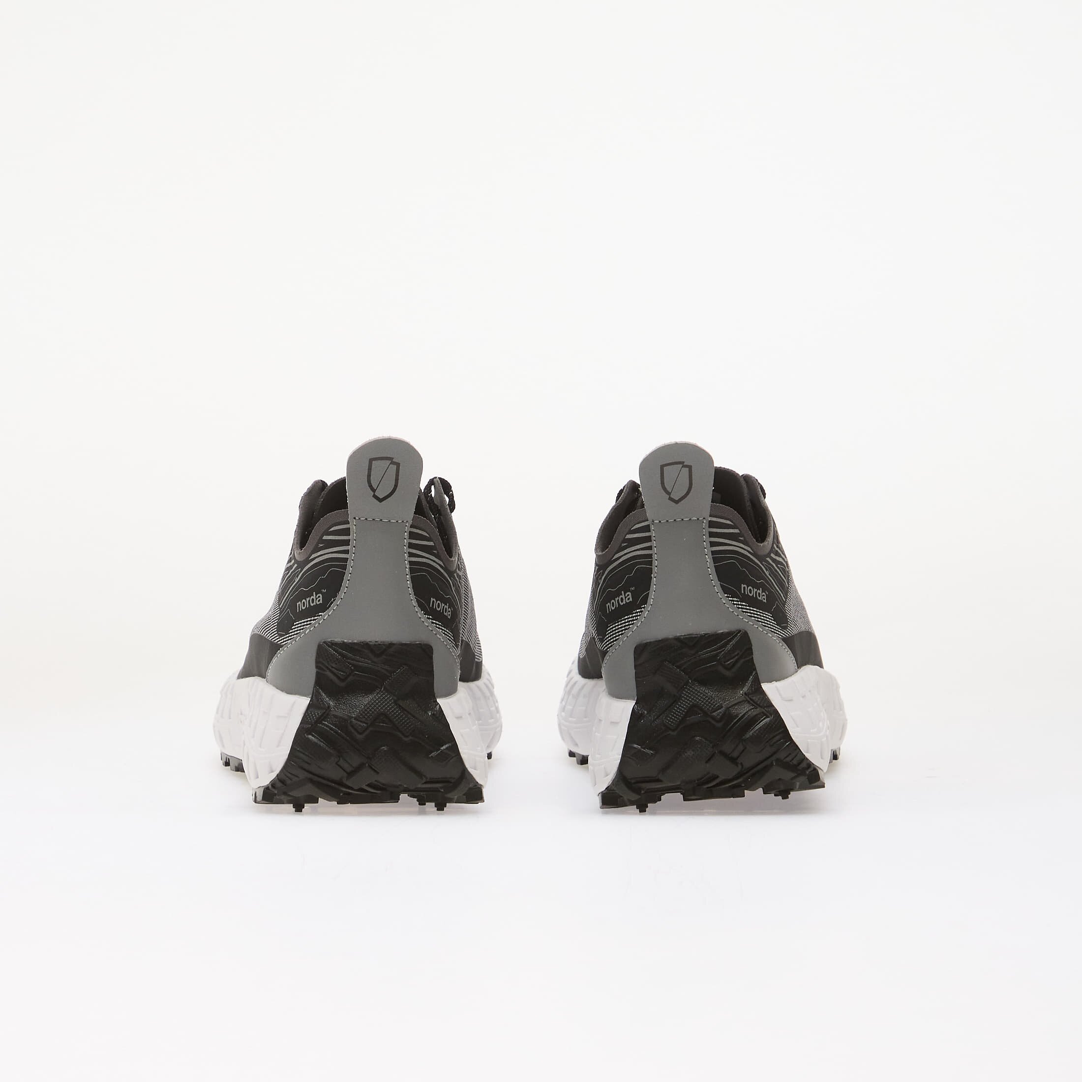 Norda Сникърси 001 Black