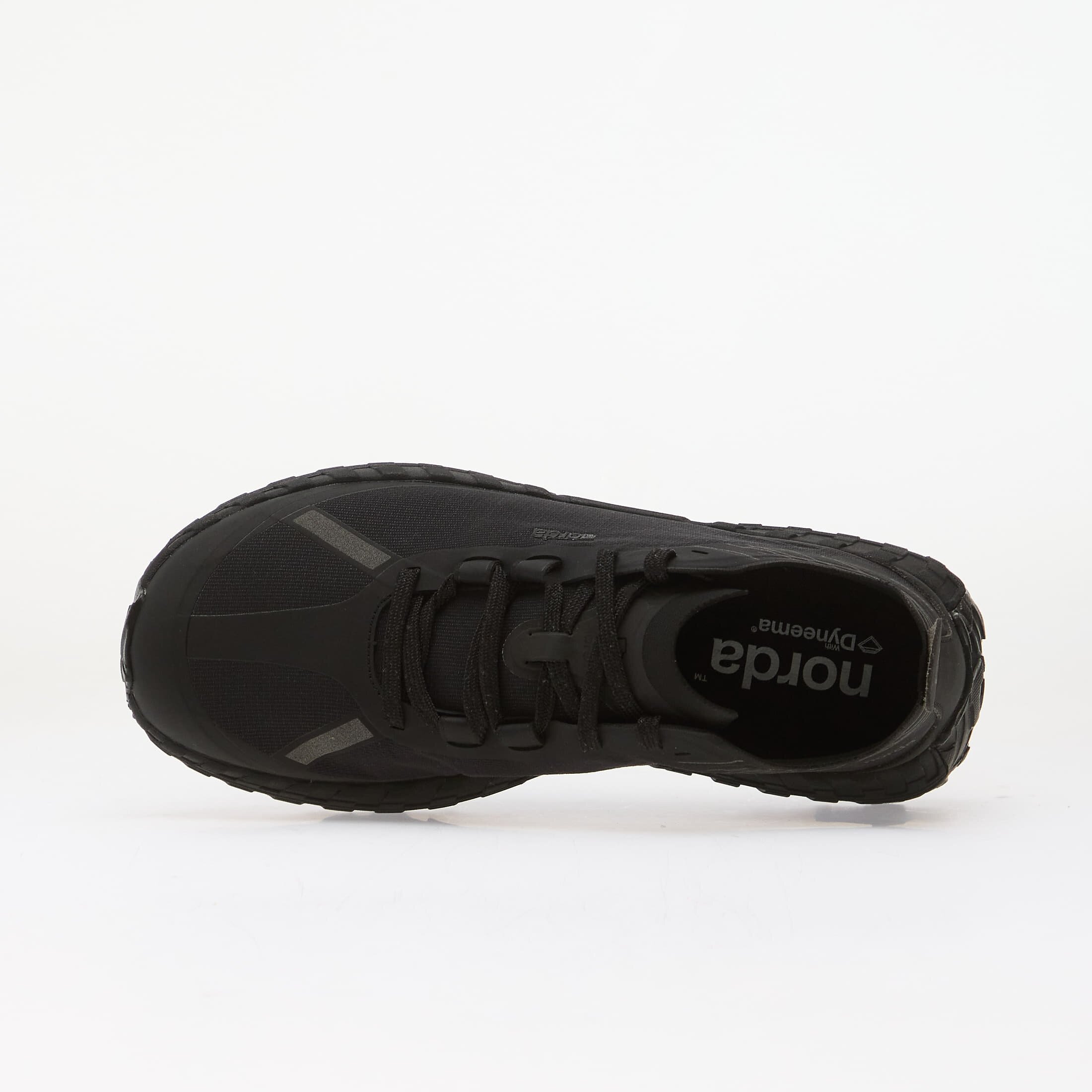 Norda Сникърси 001 Stealth Black